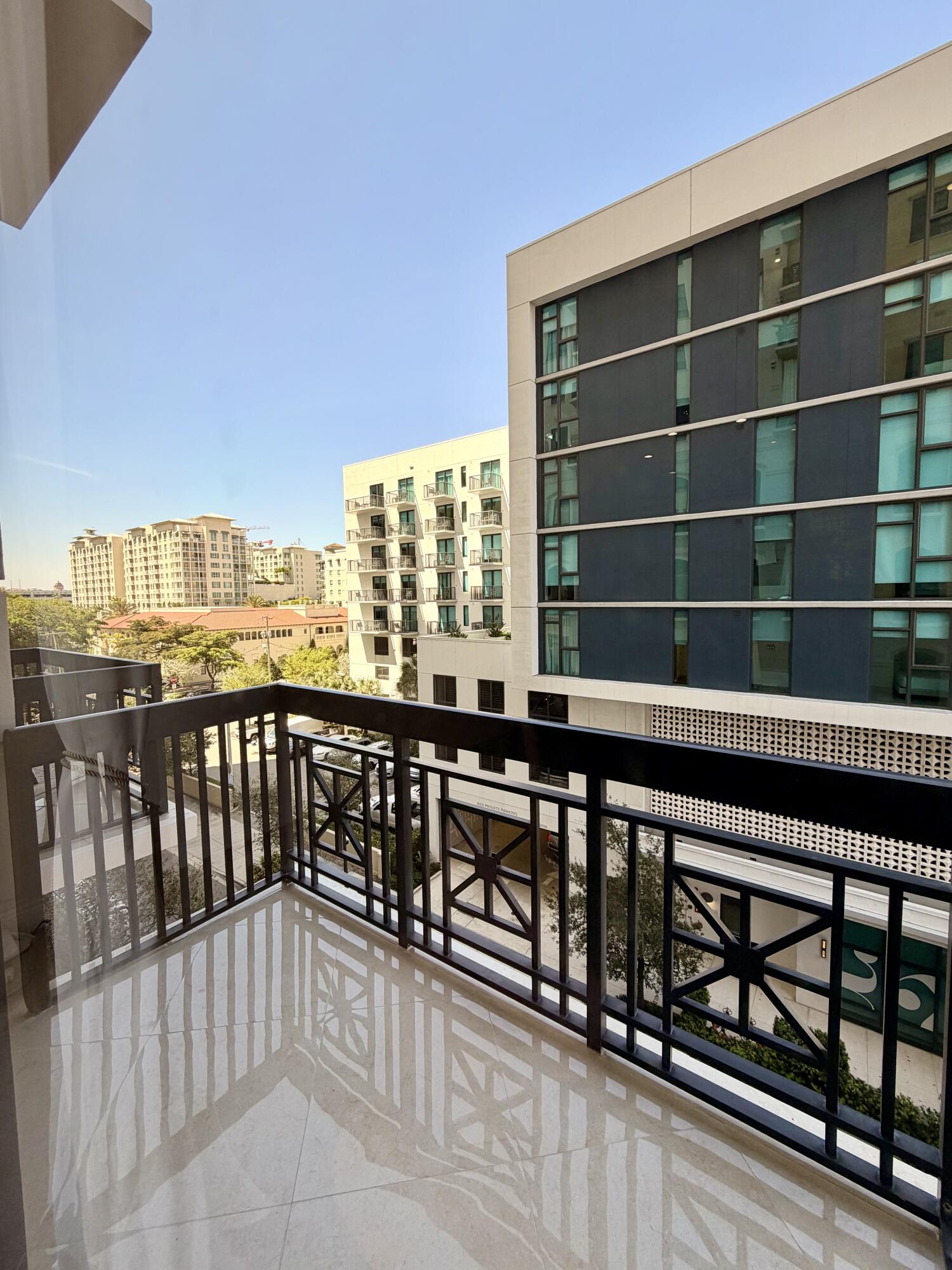 701 S Olive Avenue 315