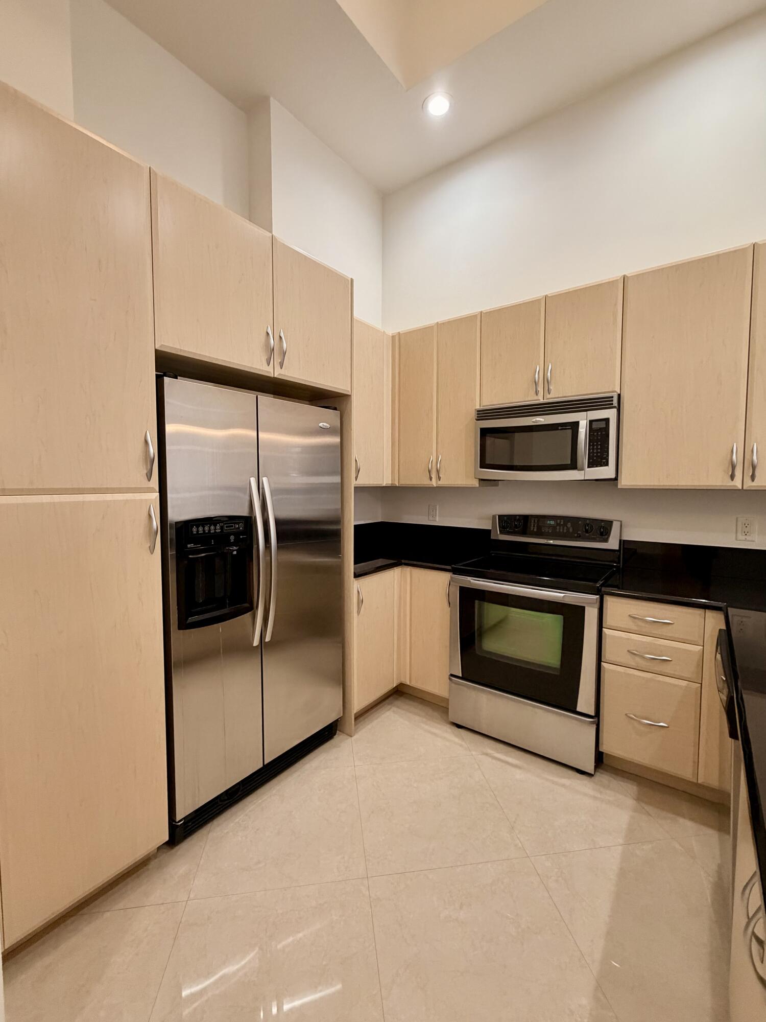 701 S Olive Avenue 315