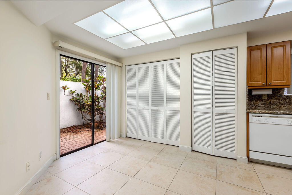 15350 Strathearn Drive 12501