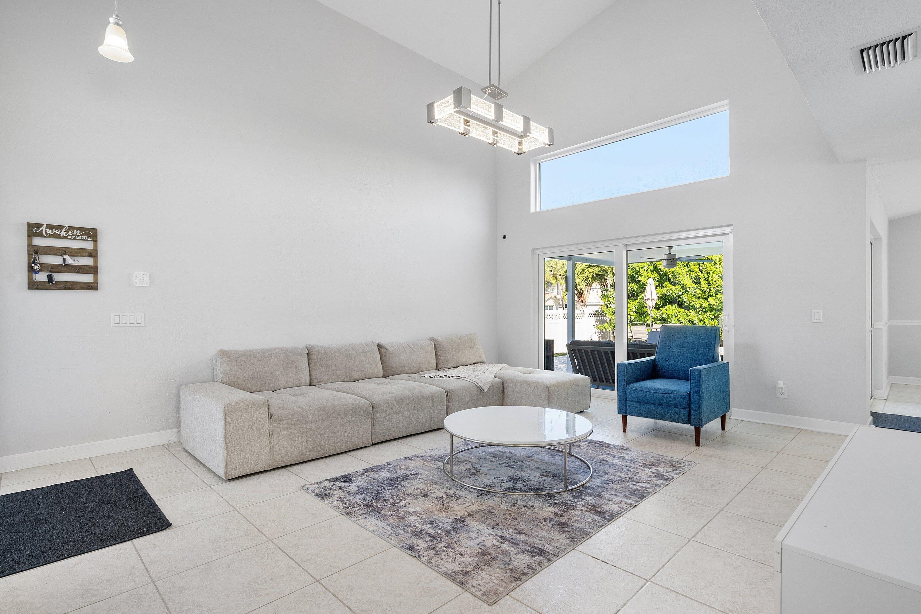 3637 Stratton Lane