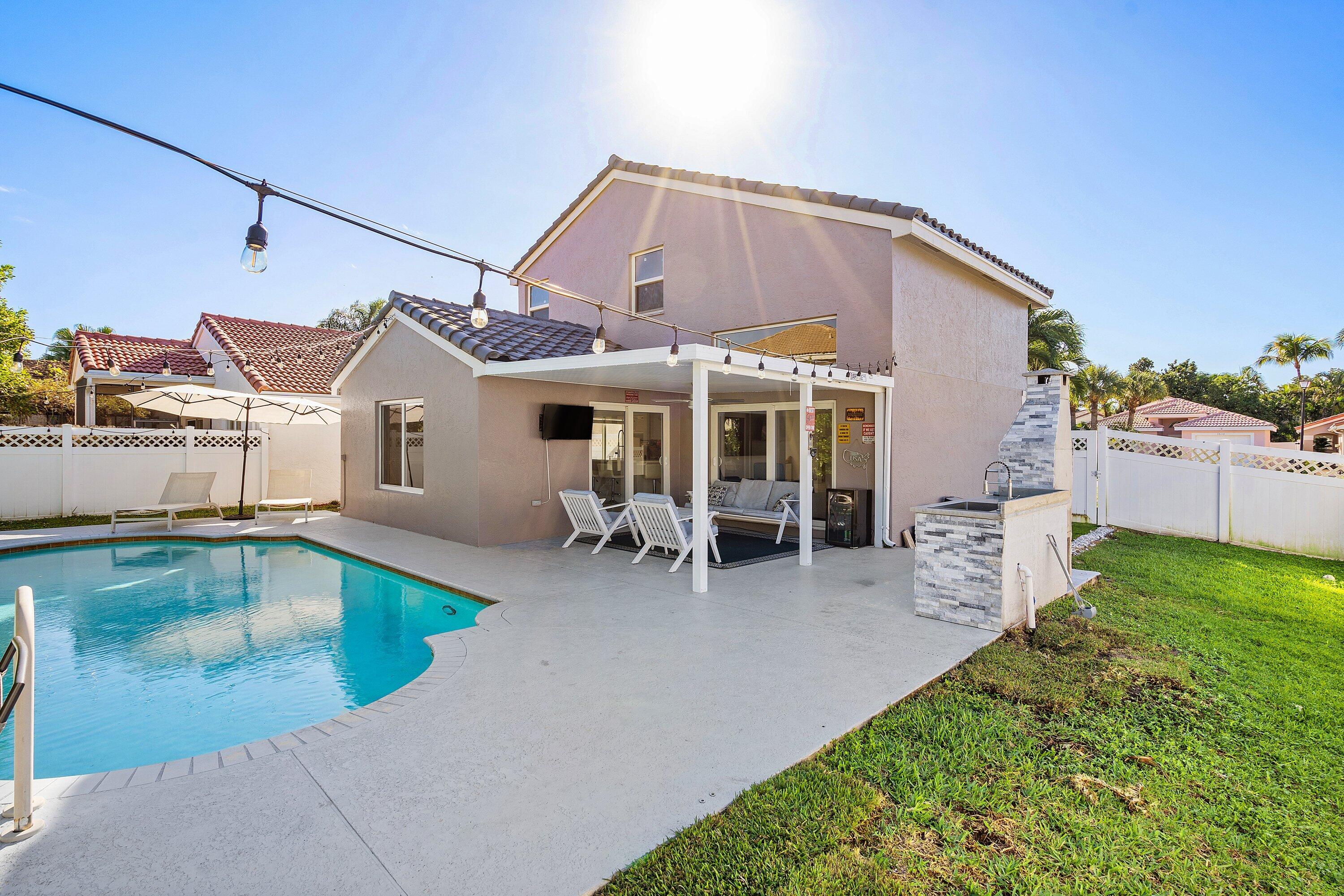 3637 Stratton Lane