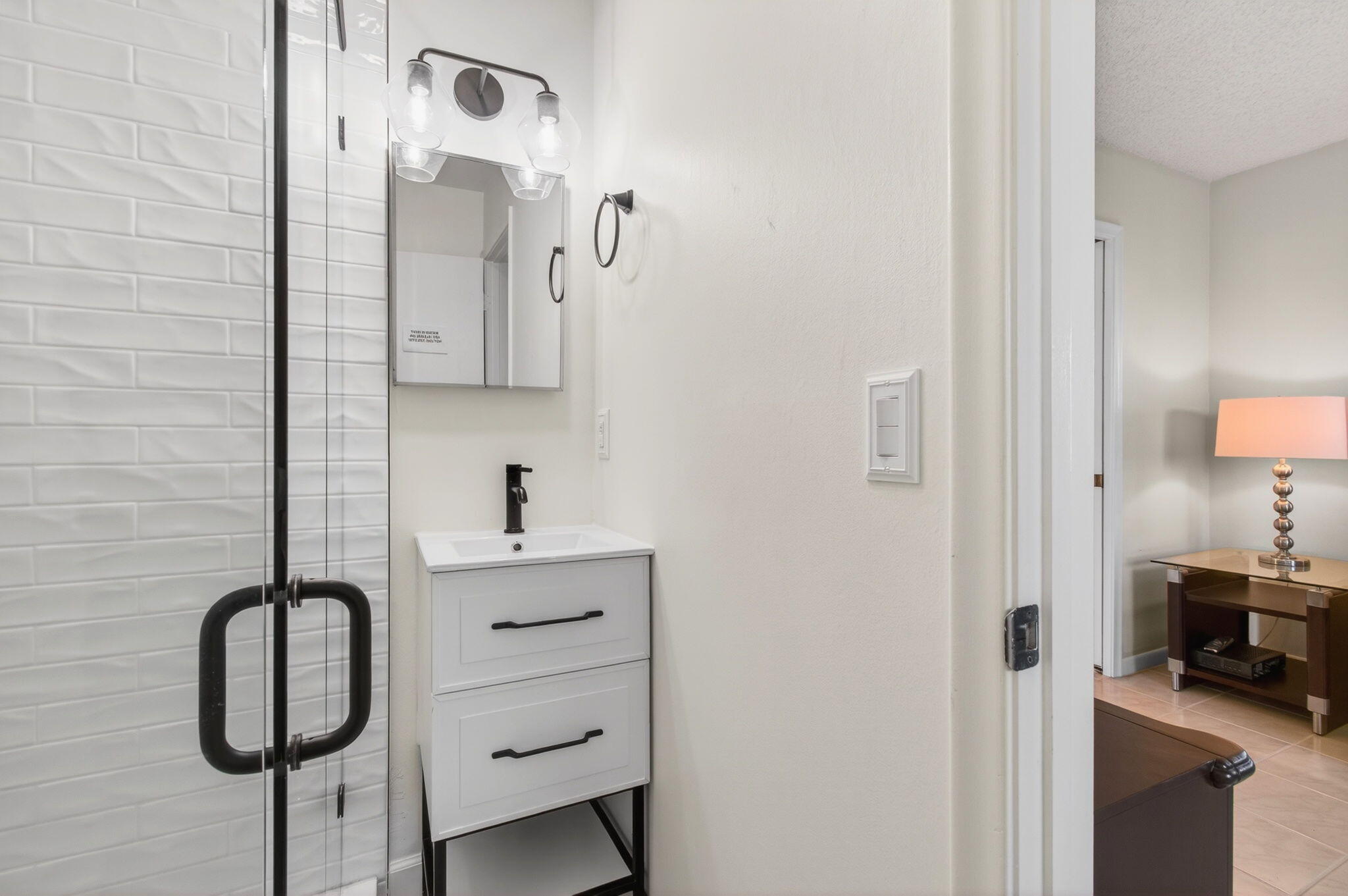 1721 NW 20th Avenue 201