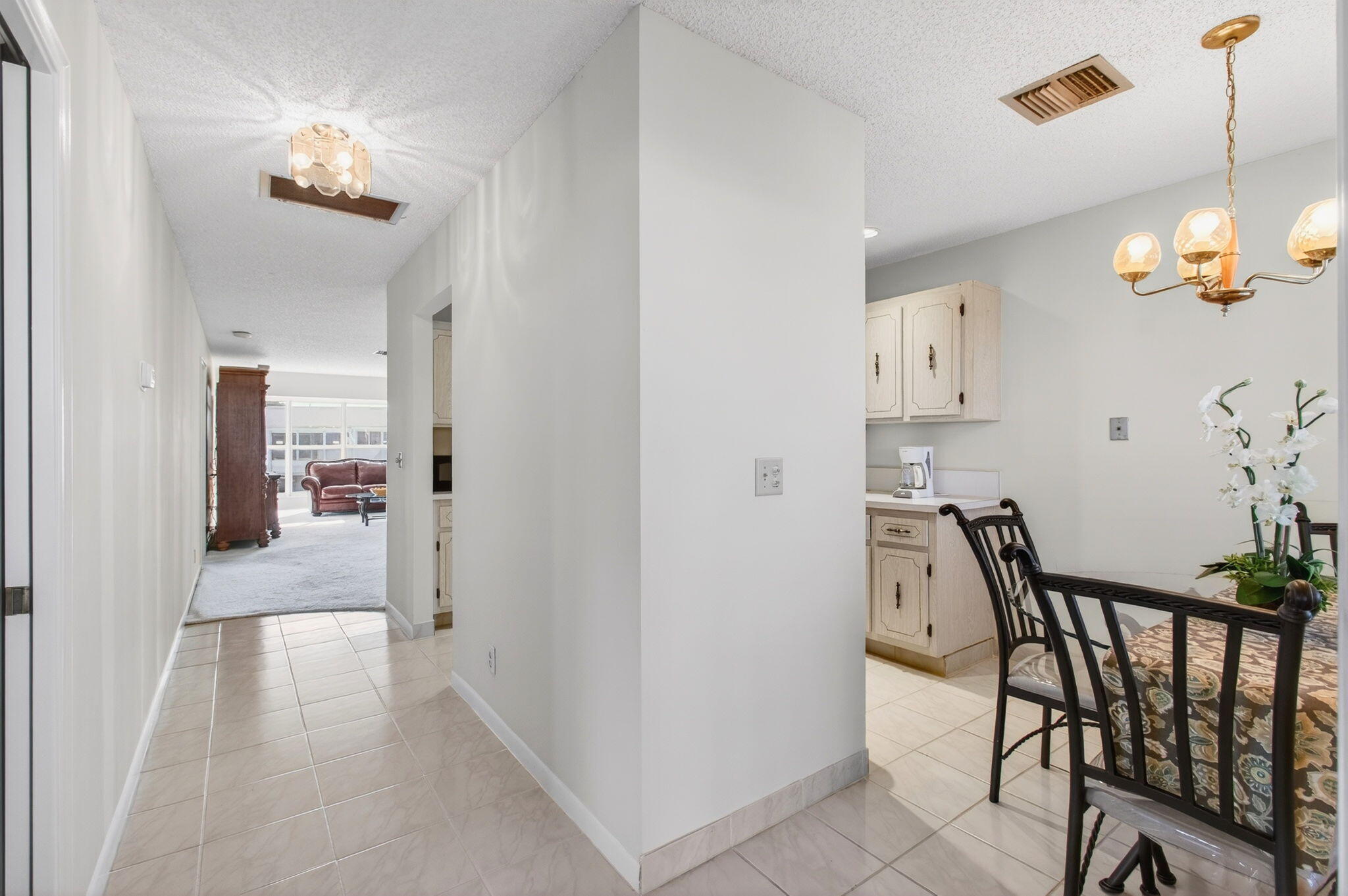 1721 NW 20th Avenue 201