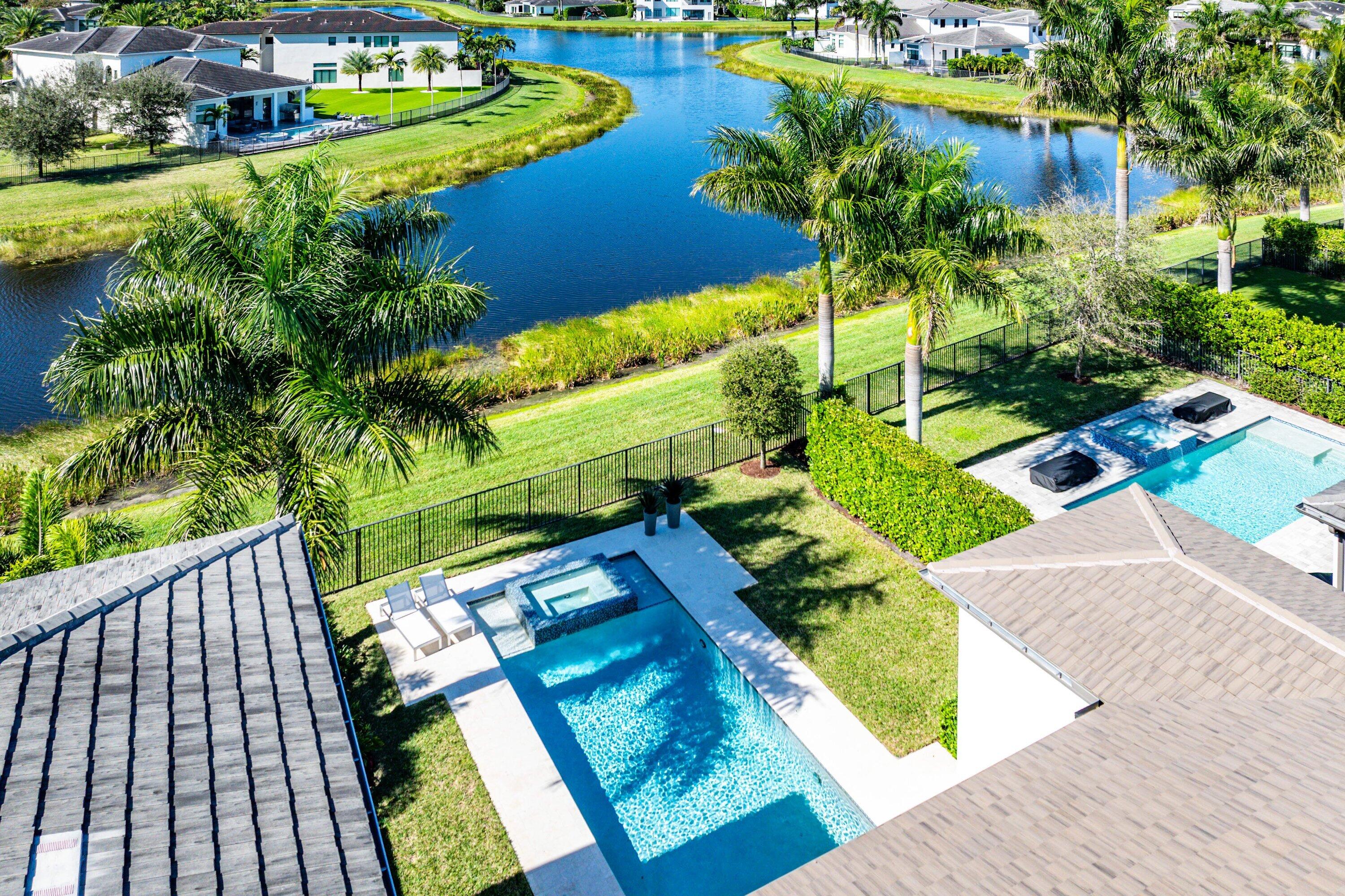 17135 Abruzzo Avenue