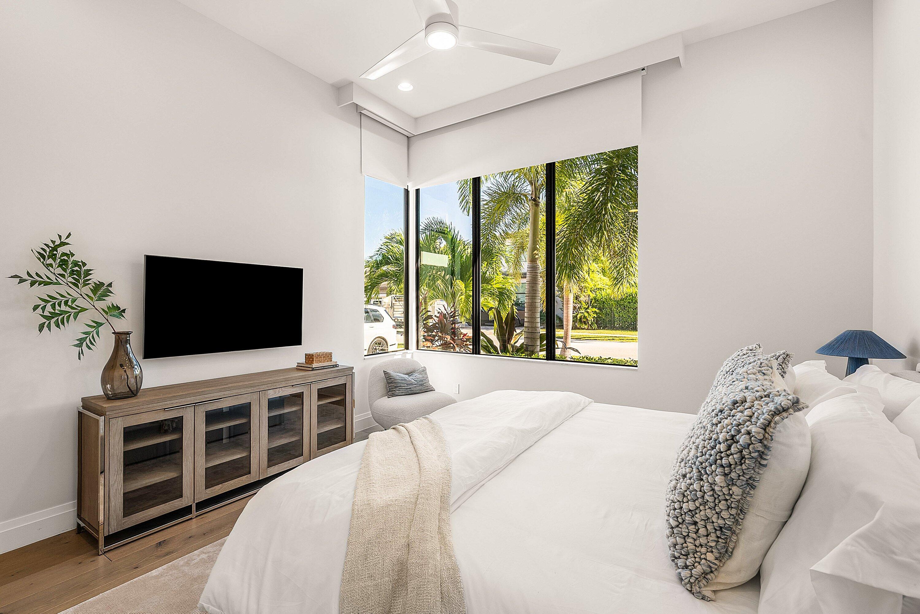 17135 Abruzzo Avenue