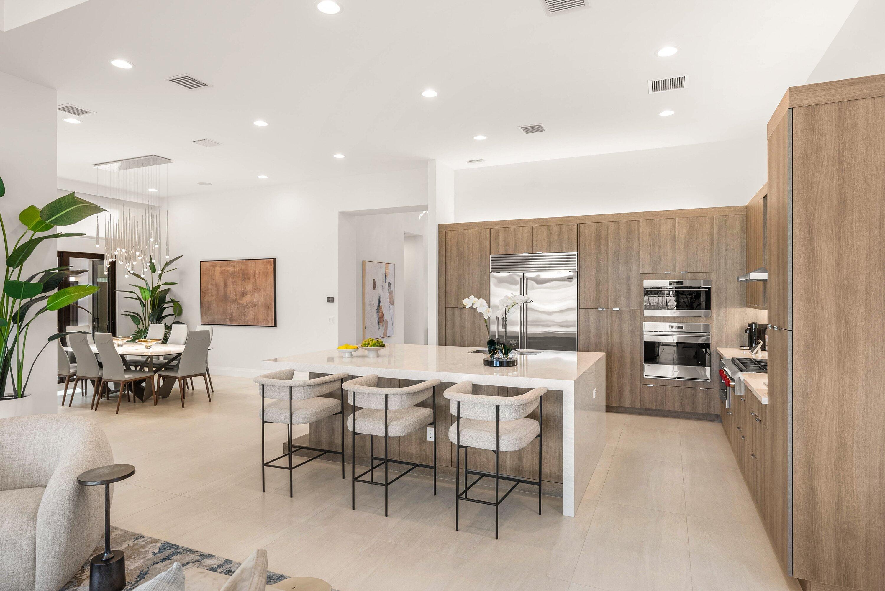 17135 Abruzzo Avenue