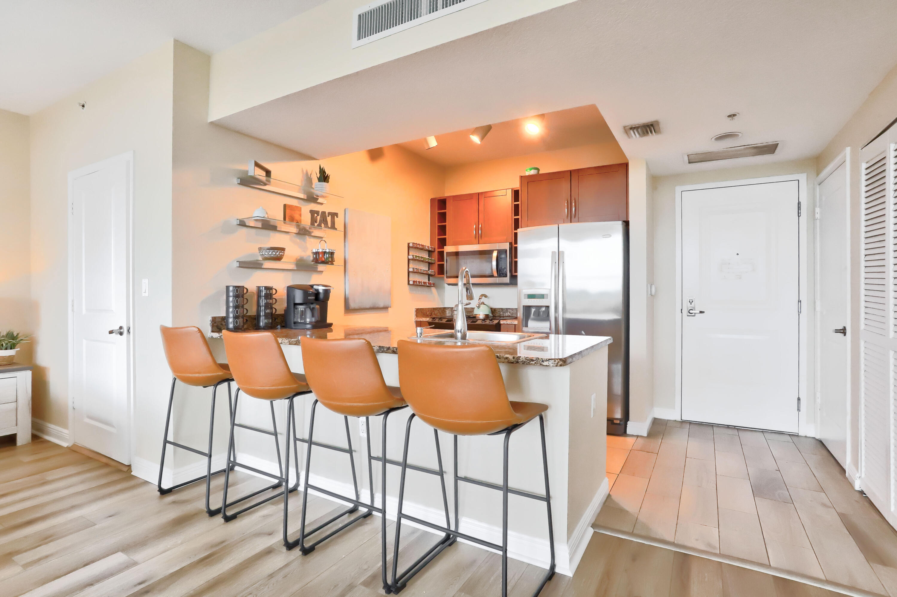 400 N Federal Highway 308n