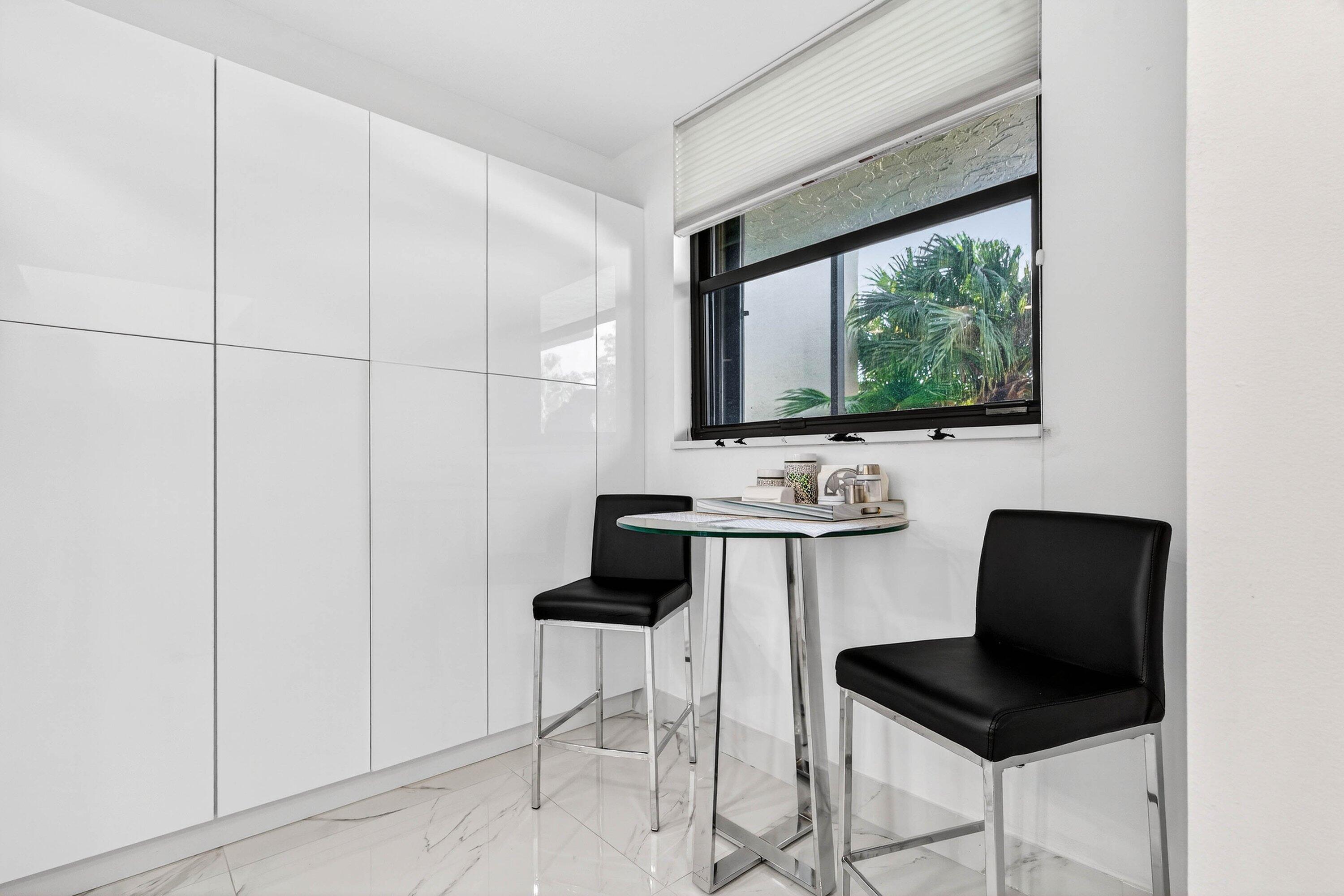 1266 S Military Trail 517