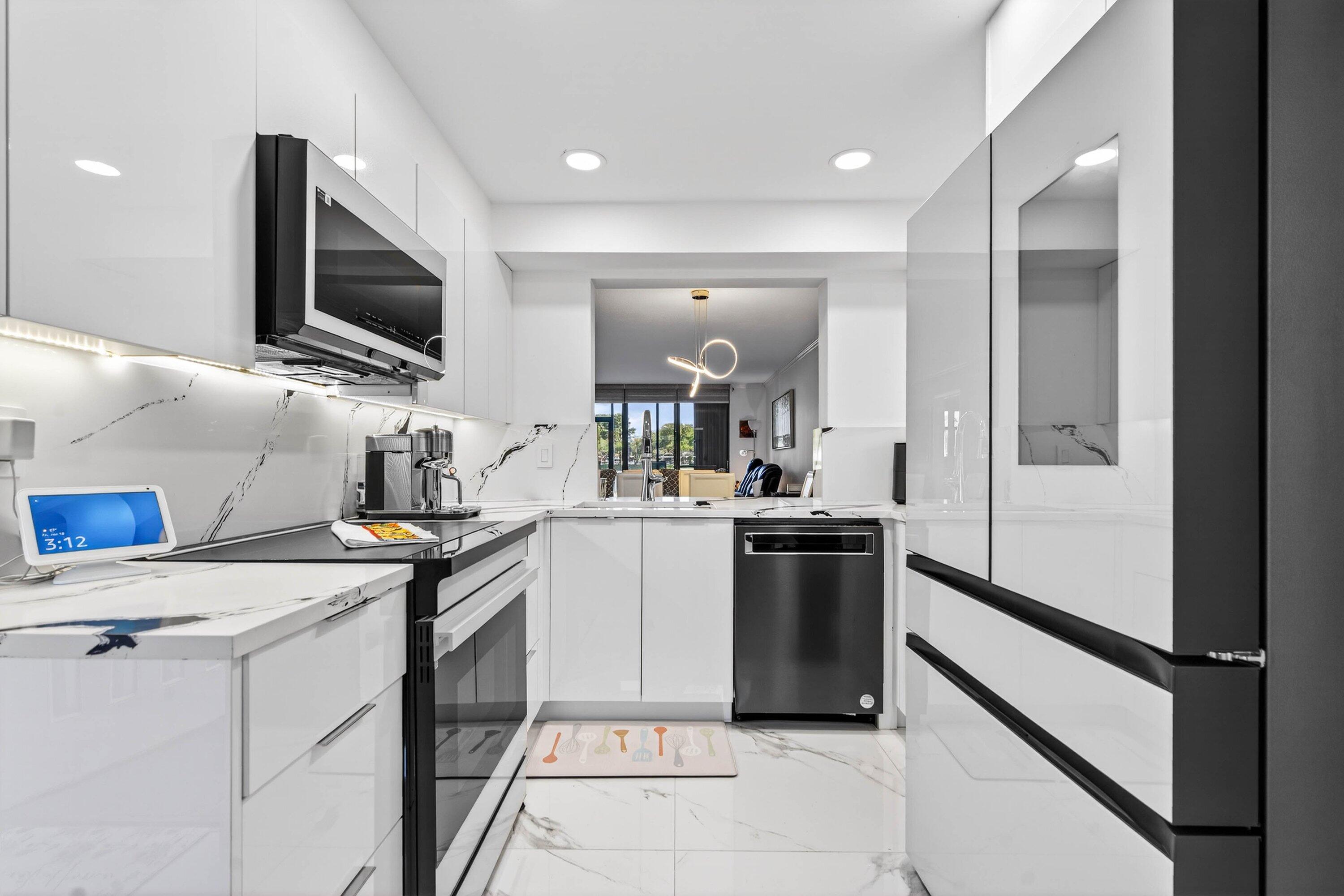 1266 S Military Trail 517