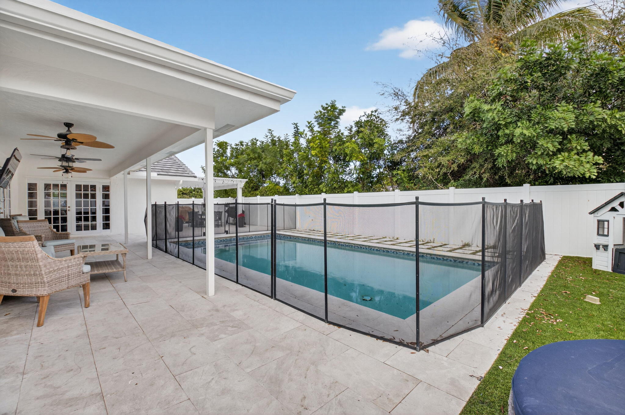 22936 Greenview Terrace