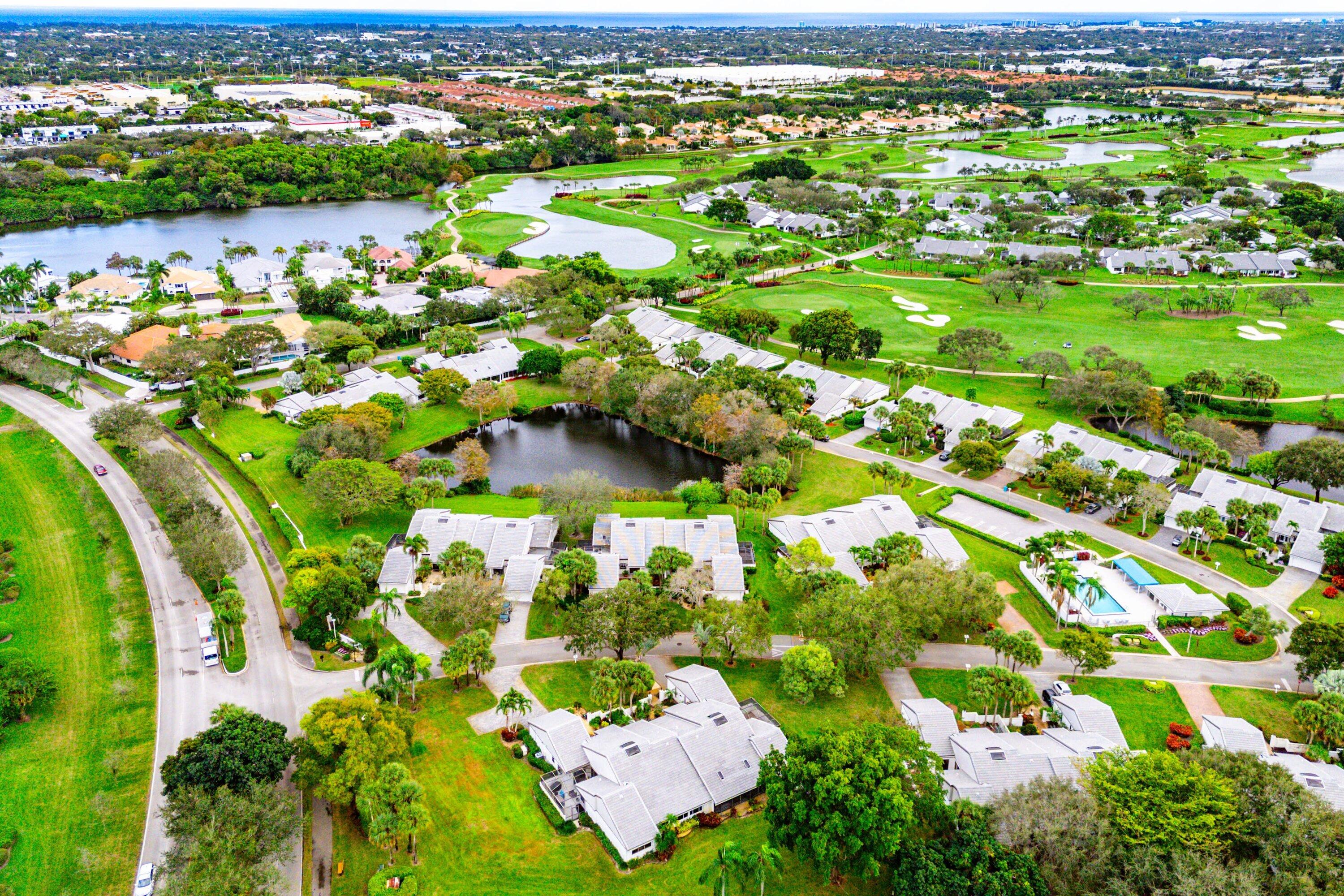 6 Clubhouse Lane