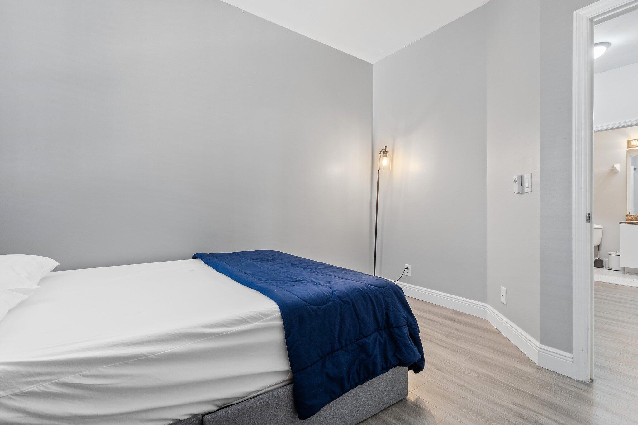 113 Lighthouse Circle H