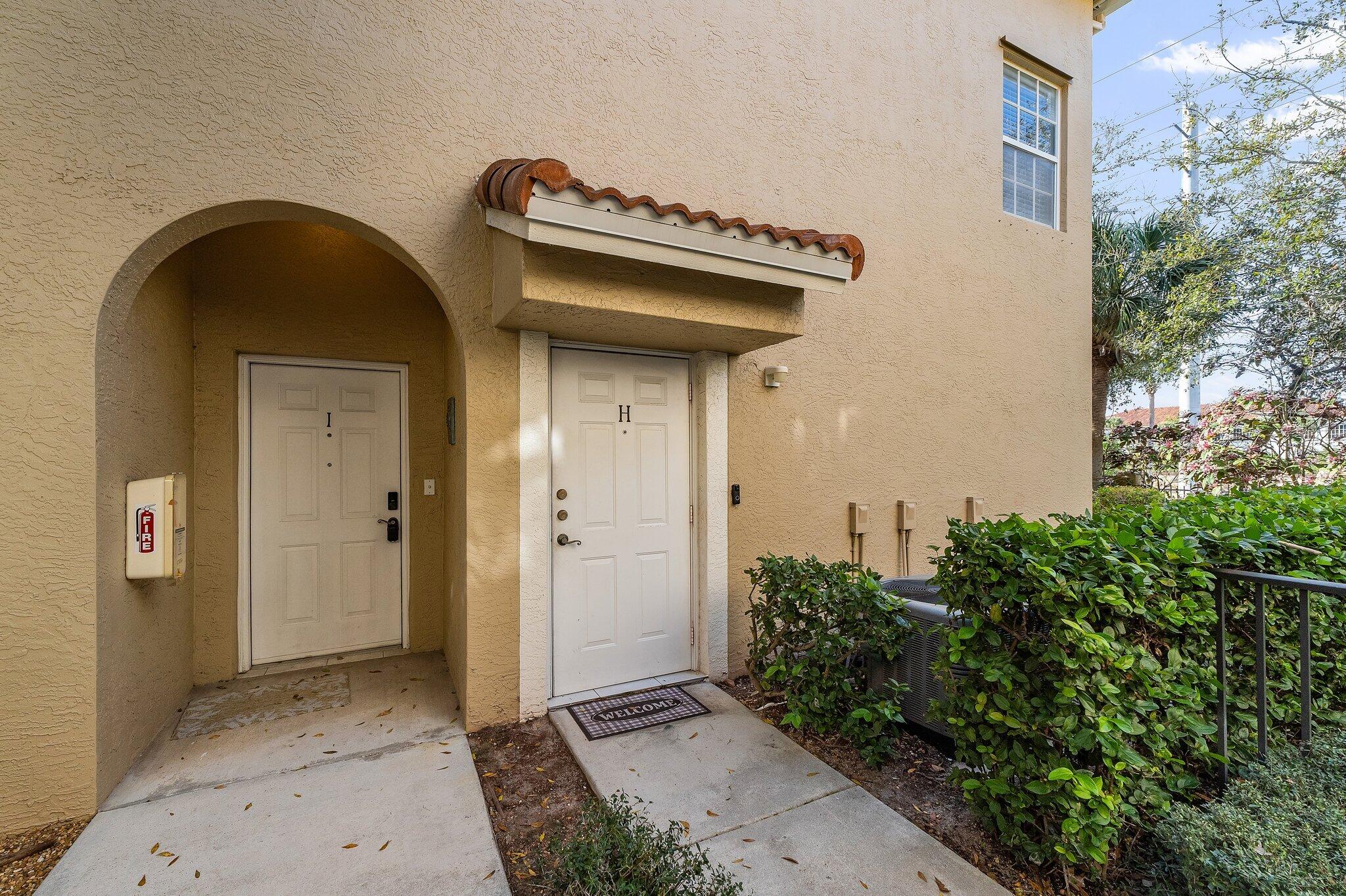 113 Lighthouse Circle H