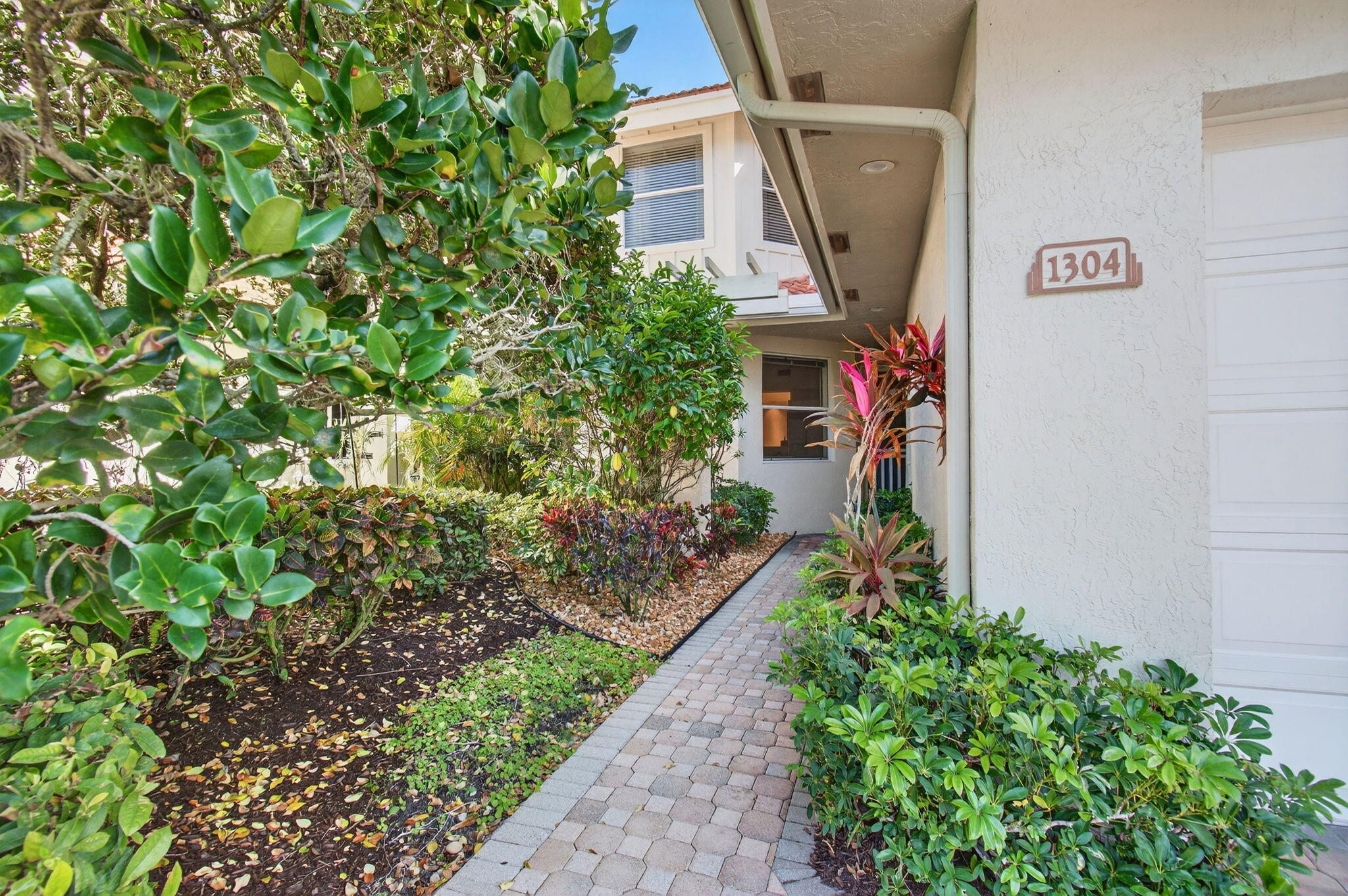 2512 Coco Plum Boulevard 1304