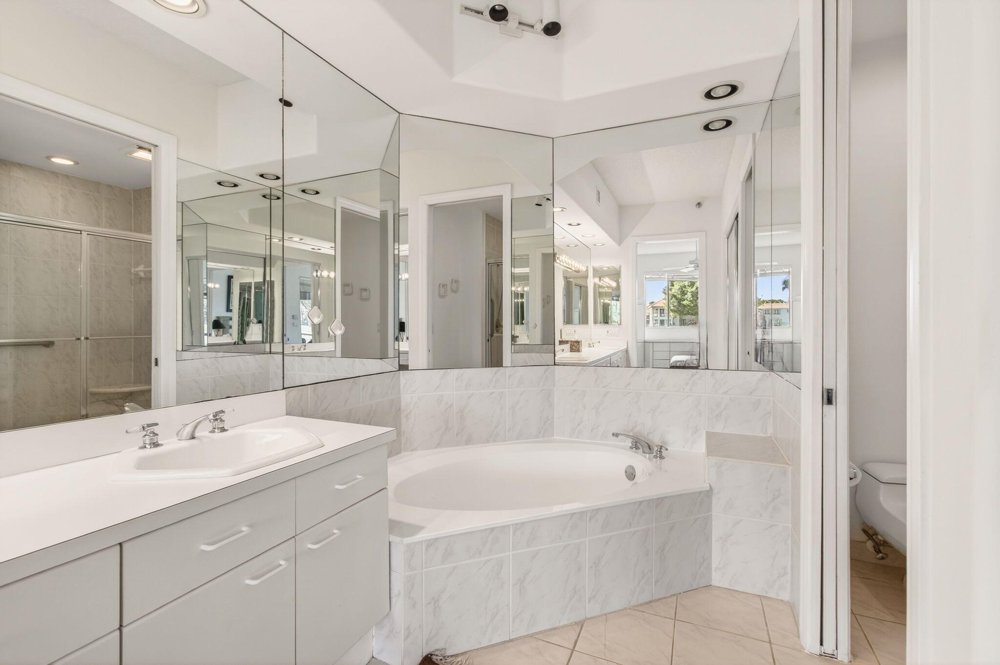 2512 Coco Plum Boulevard 1304