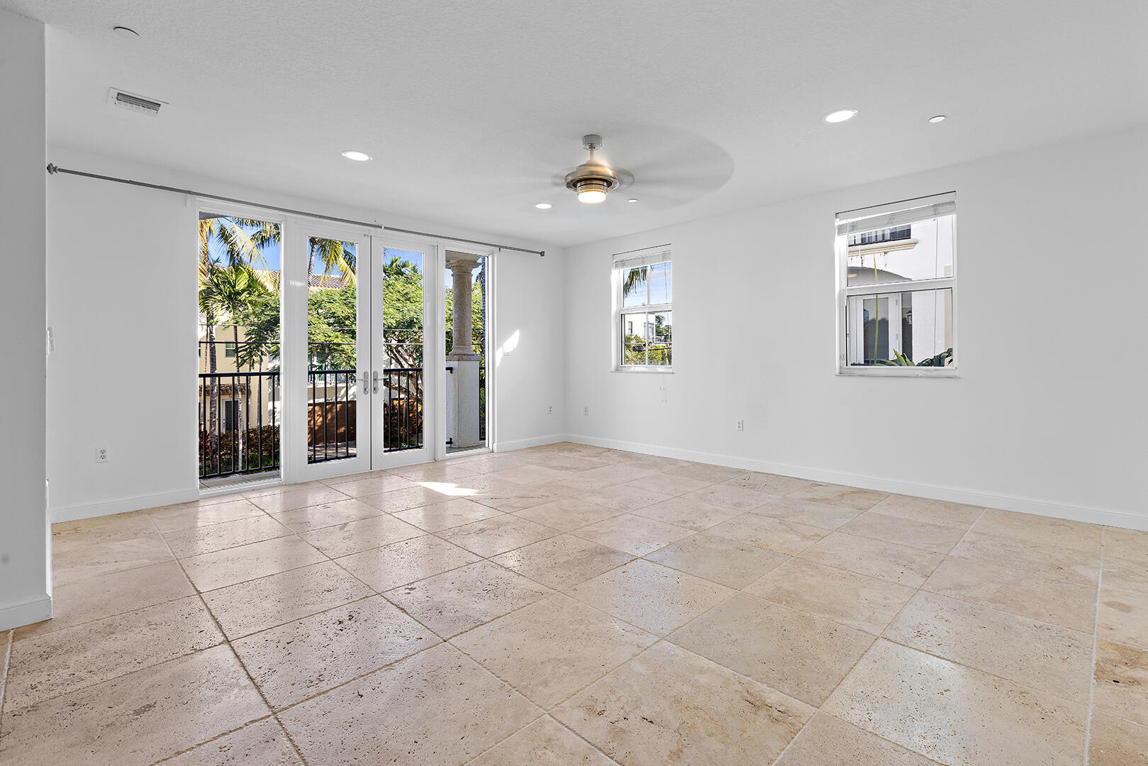 1600 NE 9th Street 20