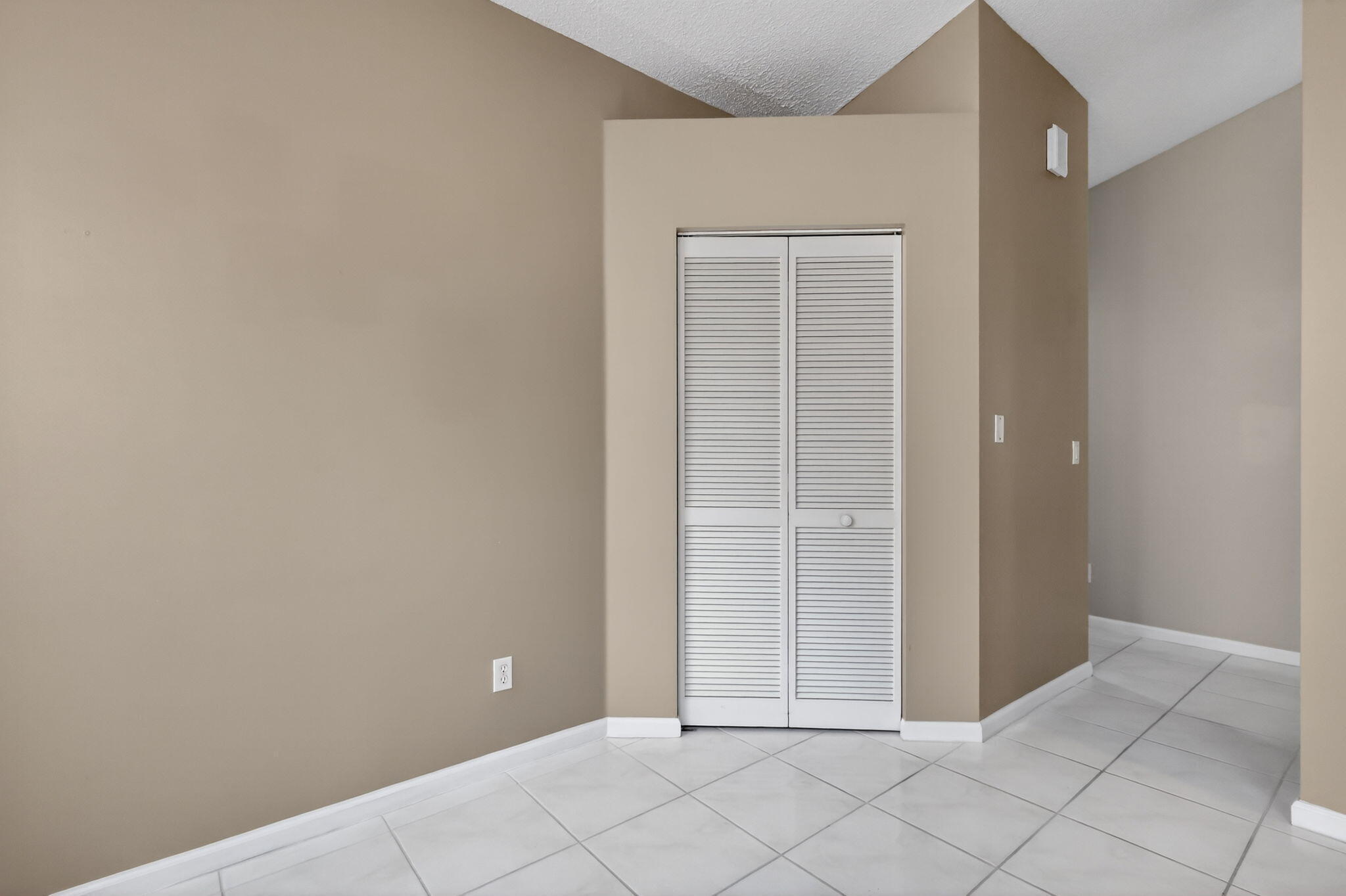 8848 Shoal Creek Old Lane