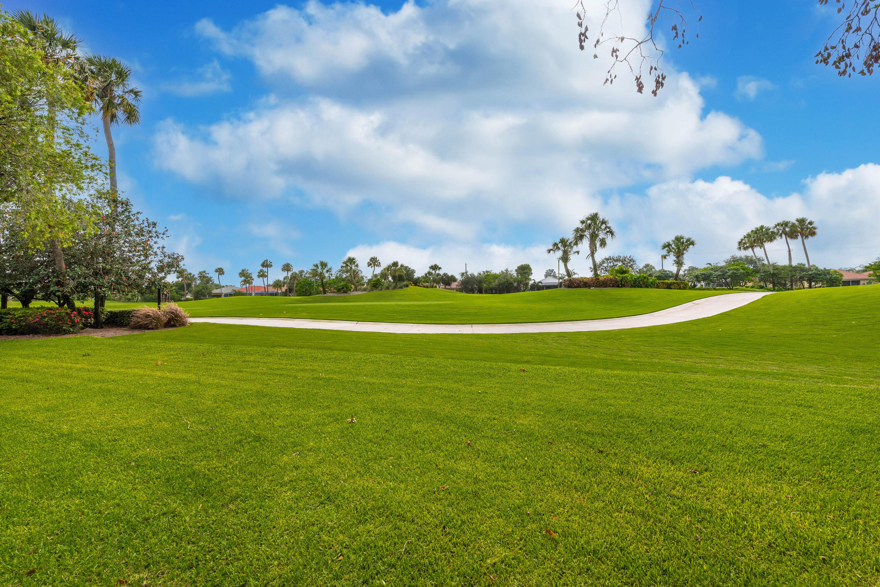 7284 Clunie Place 14502