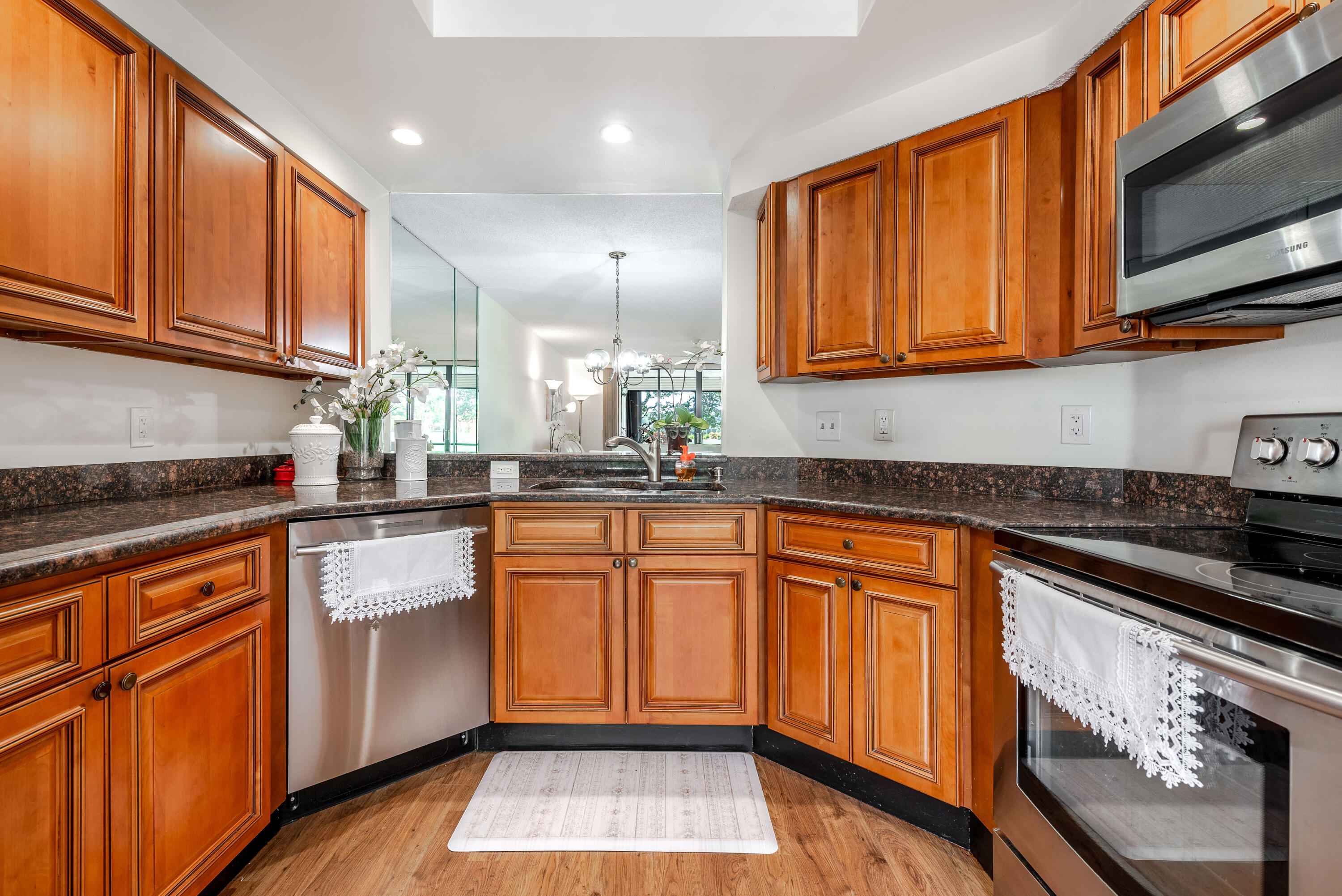 7284 Clunie Place 14502