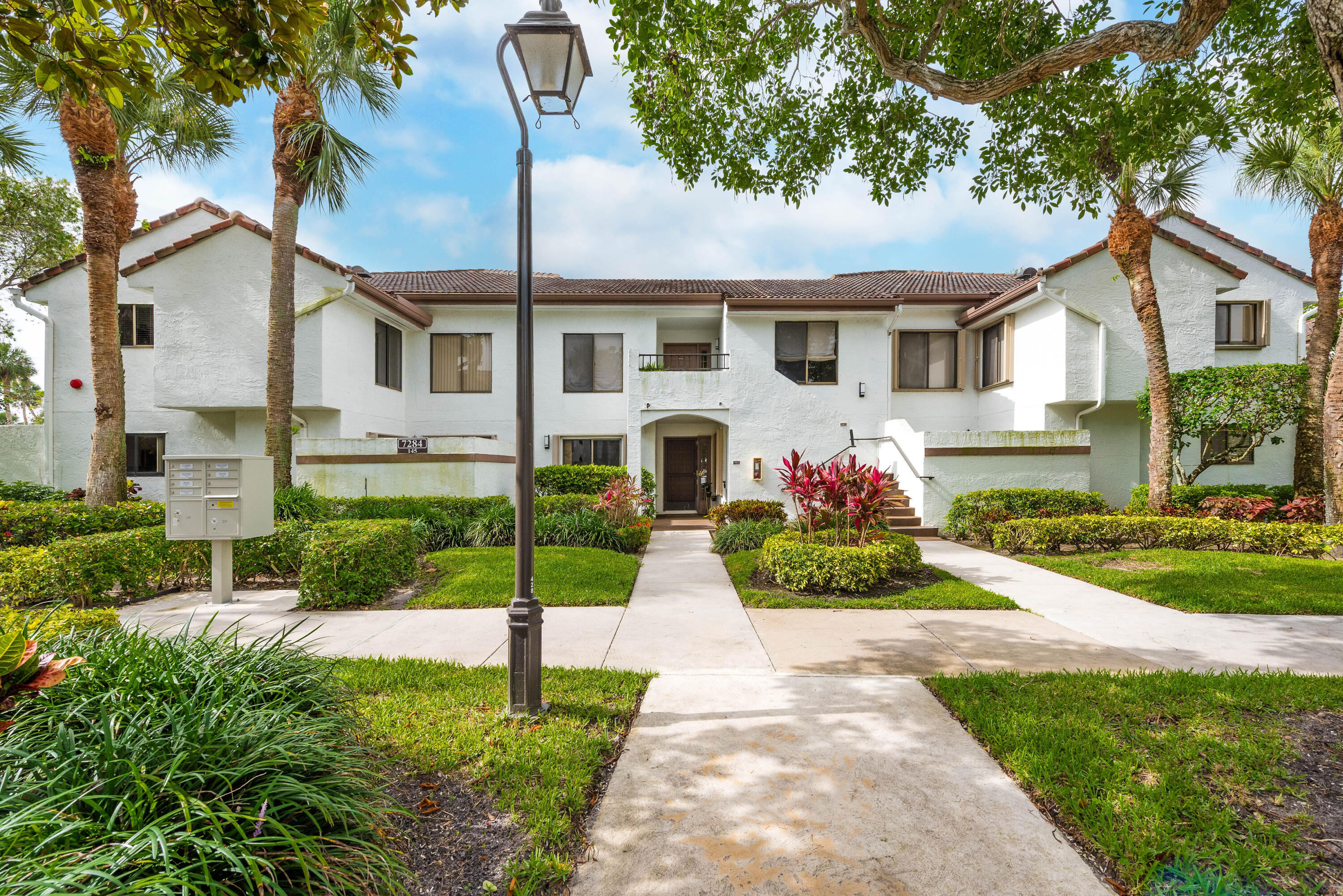 7284 Clunie Place 14502