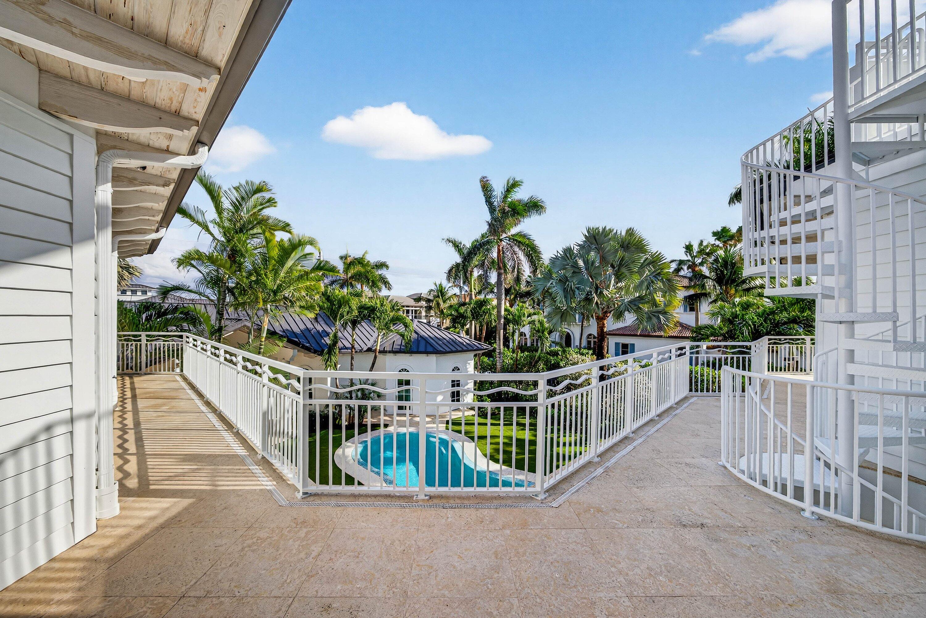 720 N Ocean Boulevard