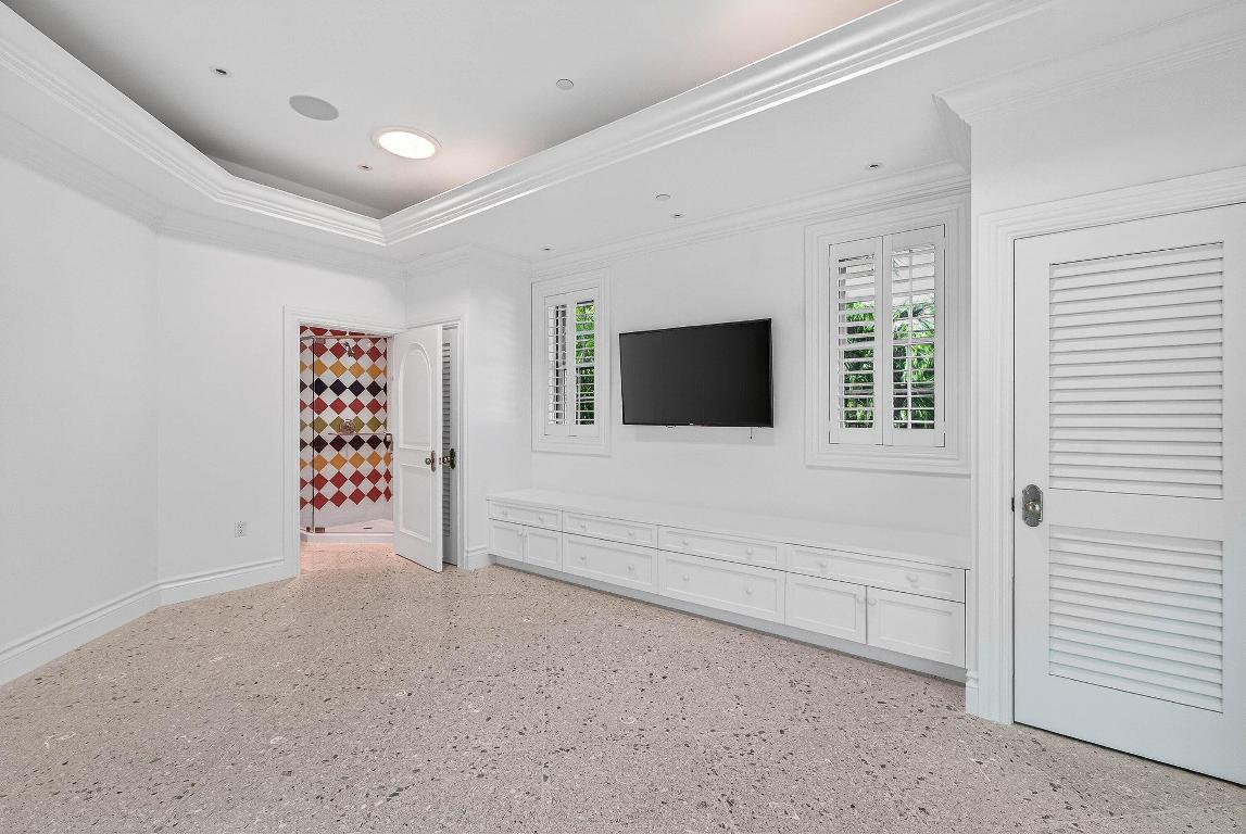 720 N Ocean Boulevard