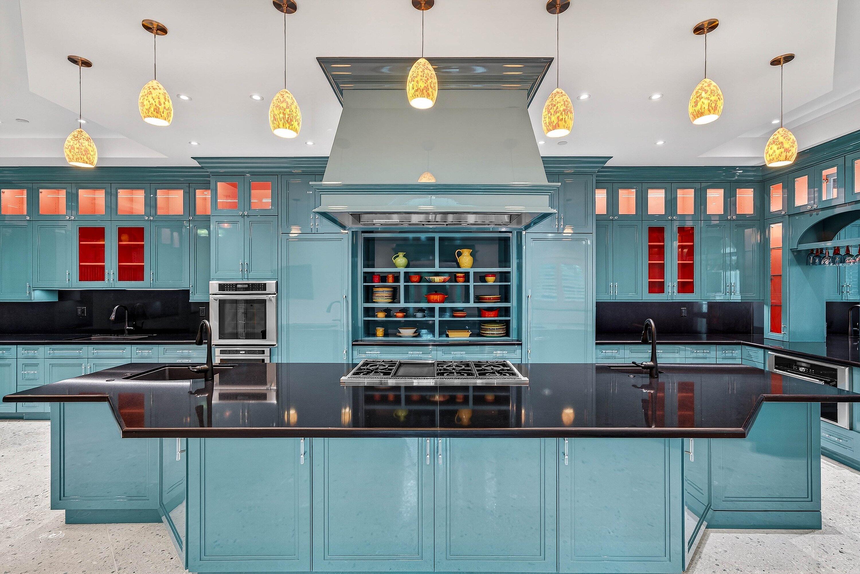 720 N Ocean Boulevard