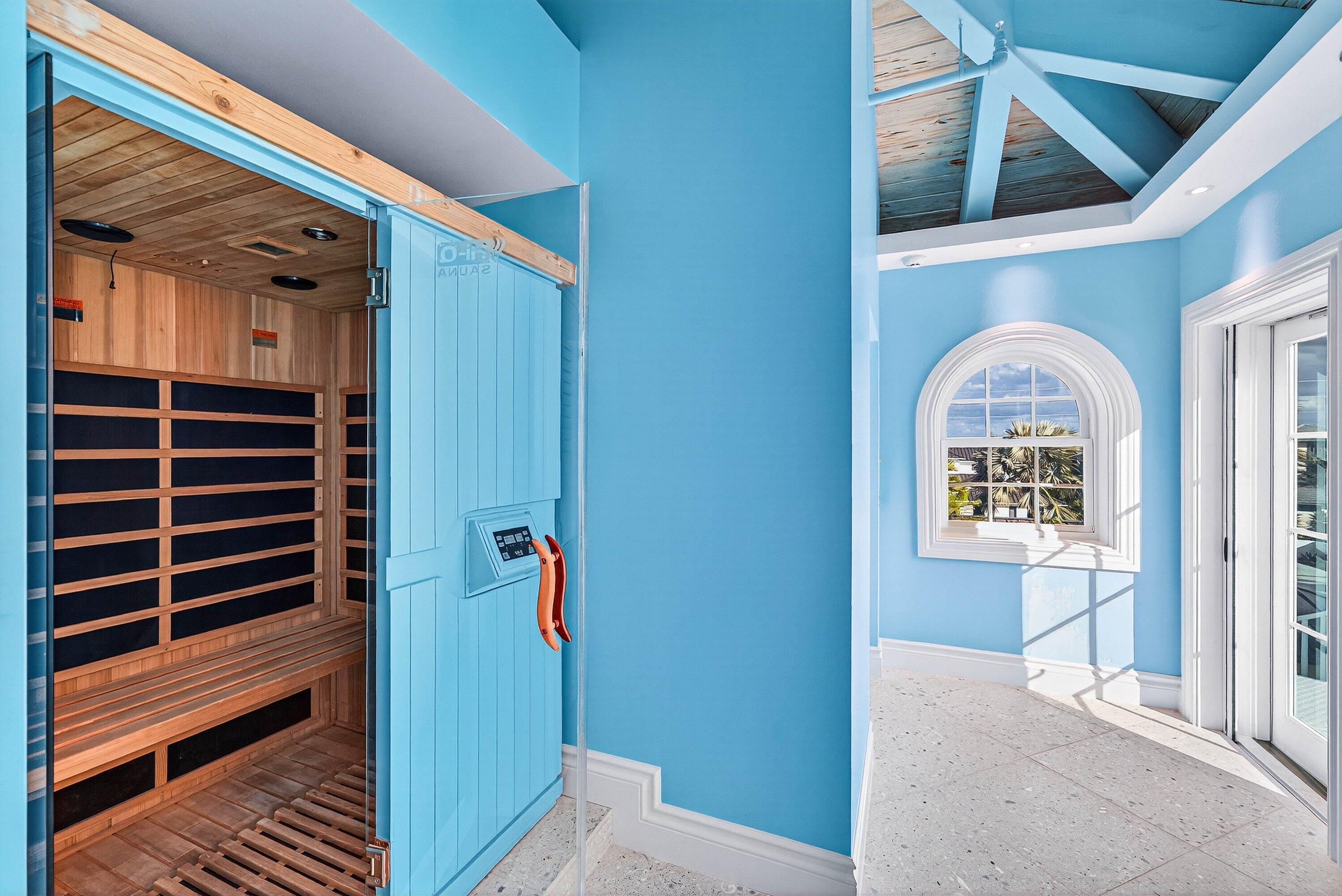 720 N Ocean Boulevard