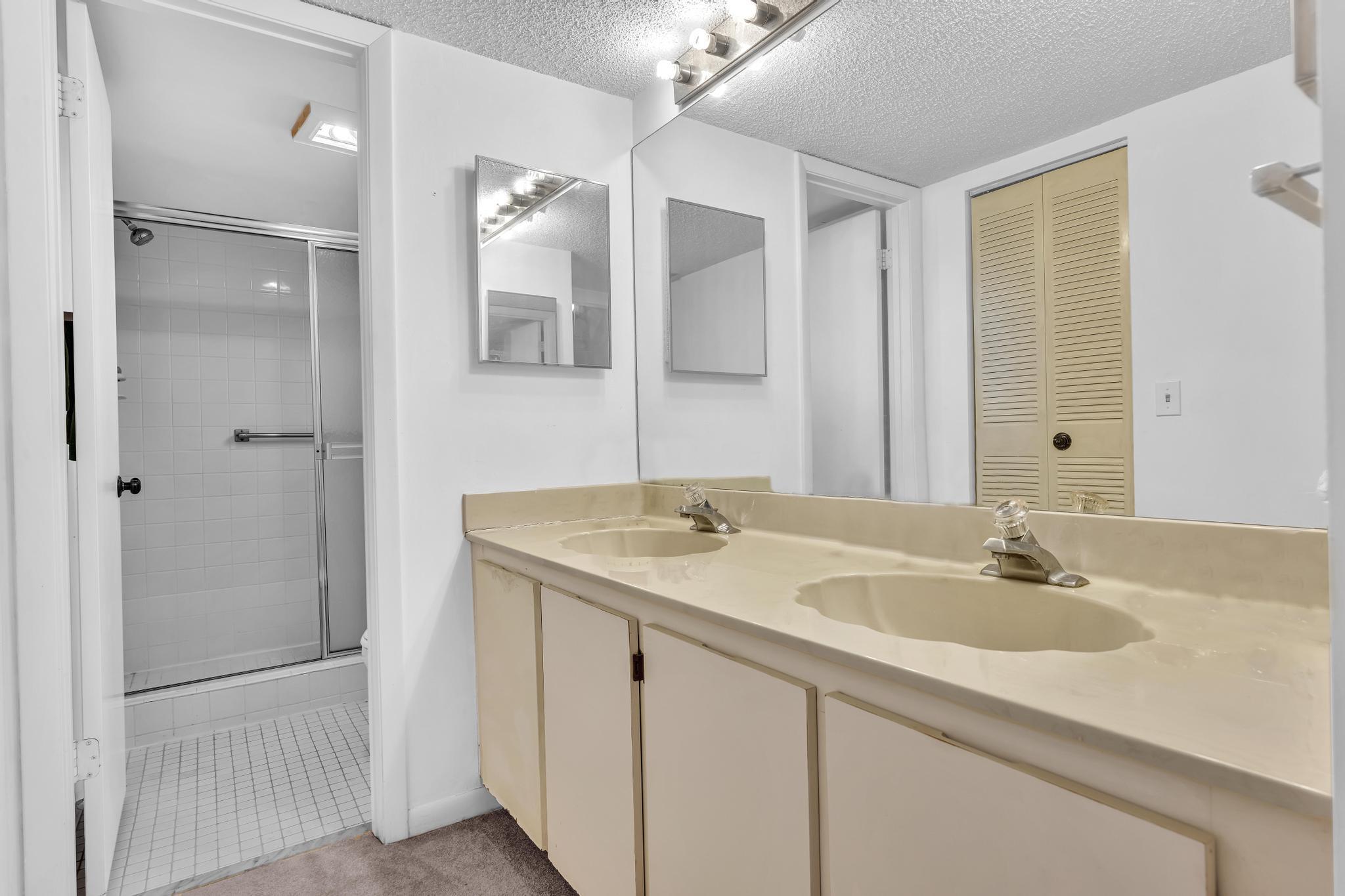 3529 Englewood Drive 321