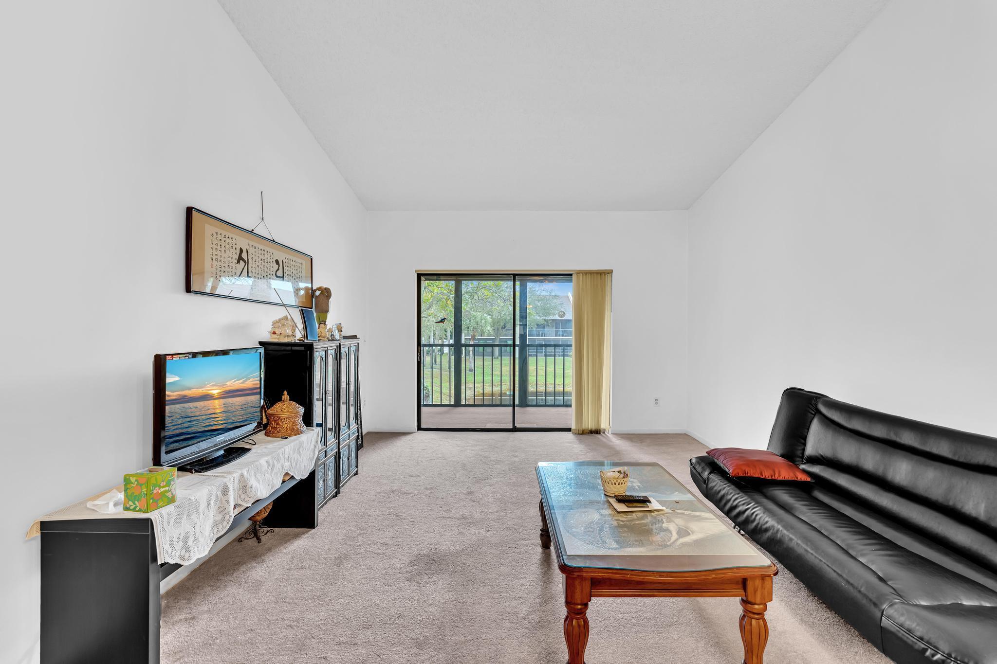 3529 Englewood Drive 321