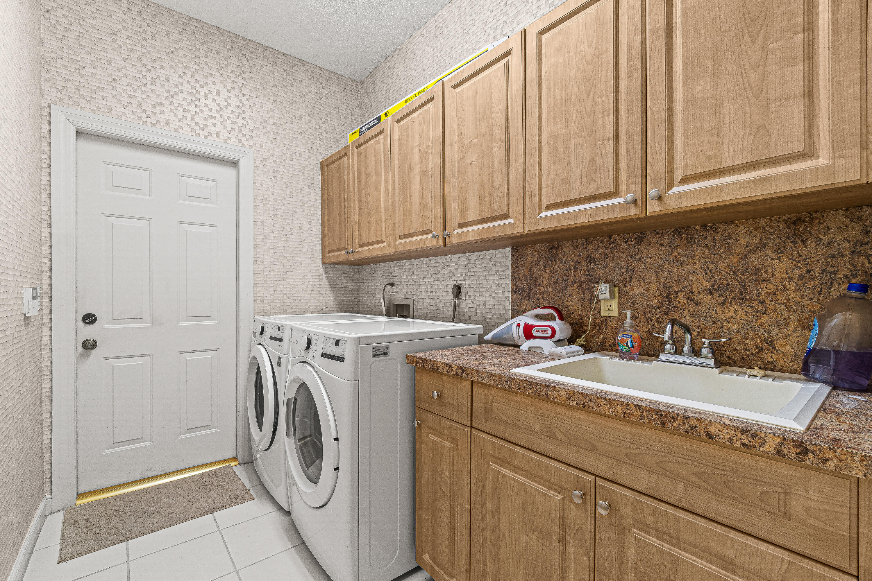 2250 NW 59th Street