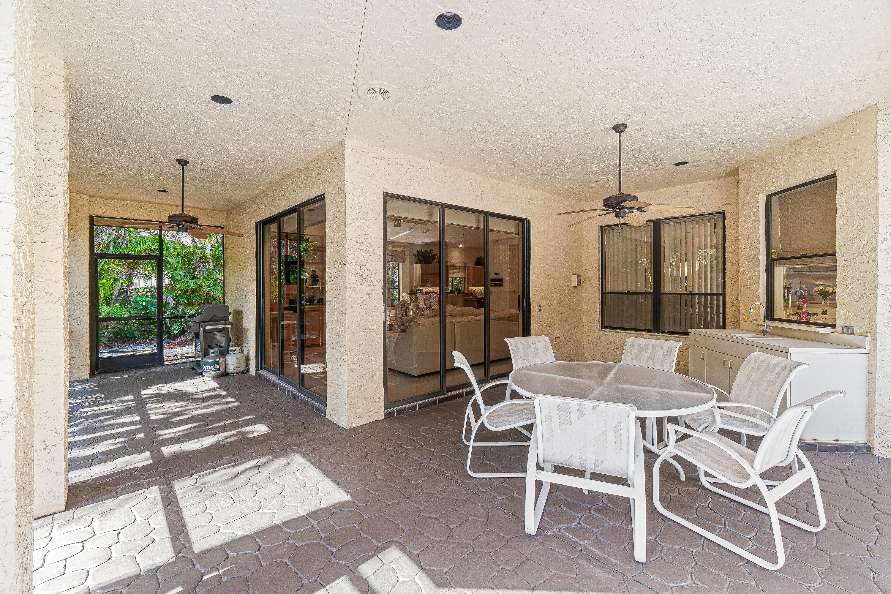 2250 NW 59th Street