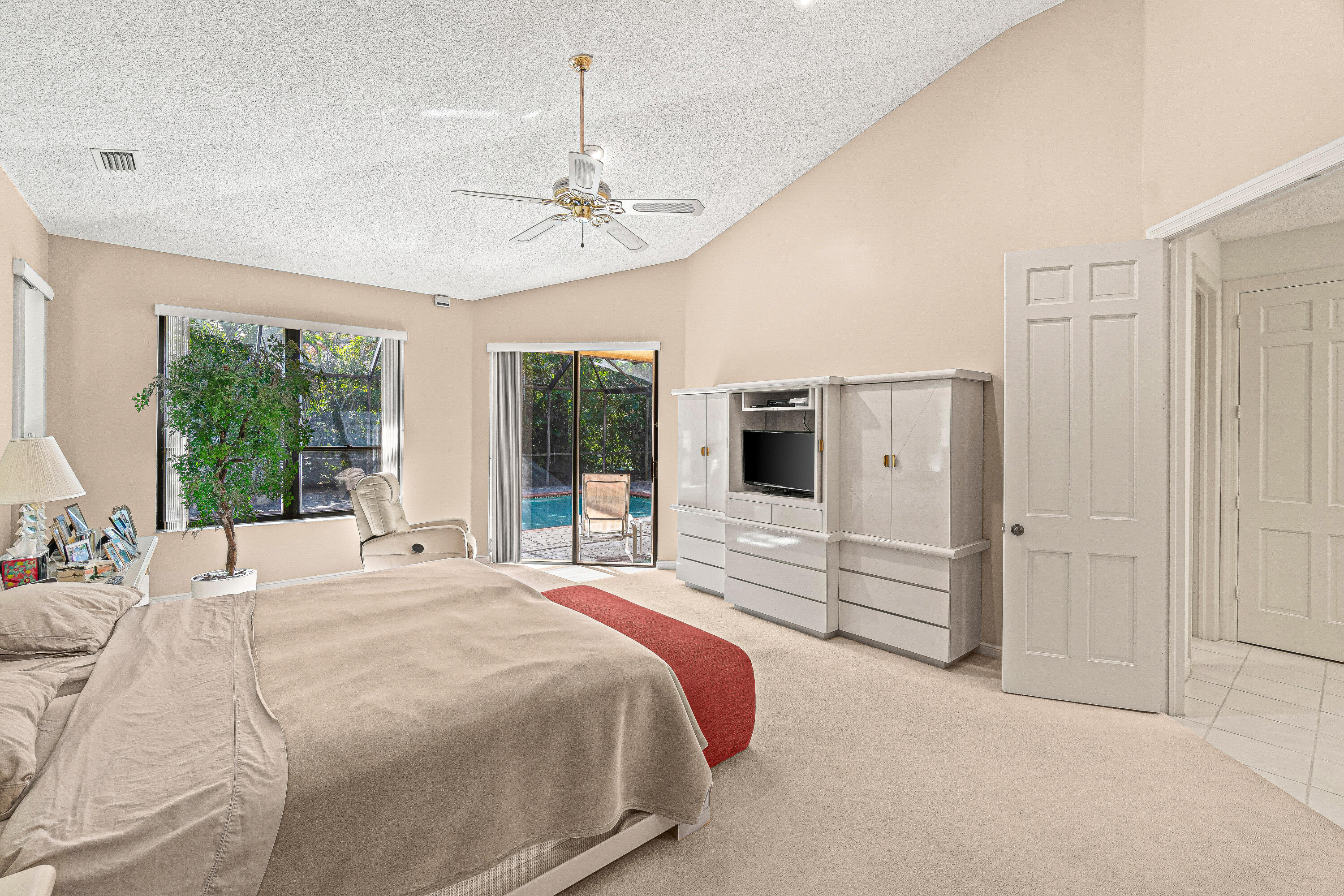2250 NW 59th Street
