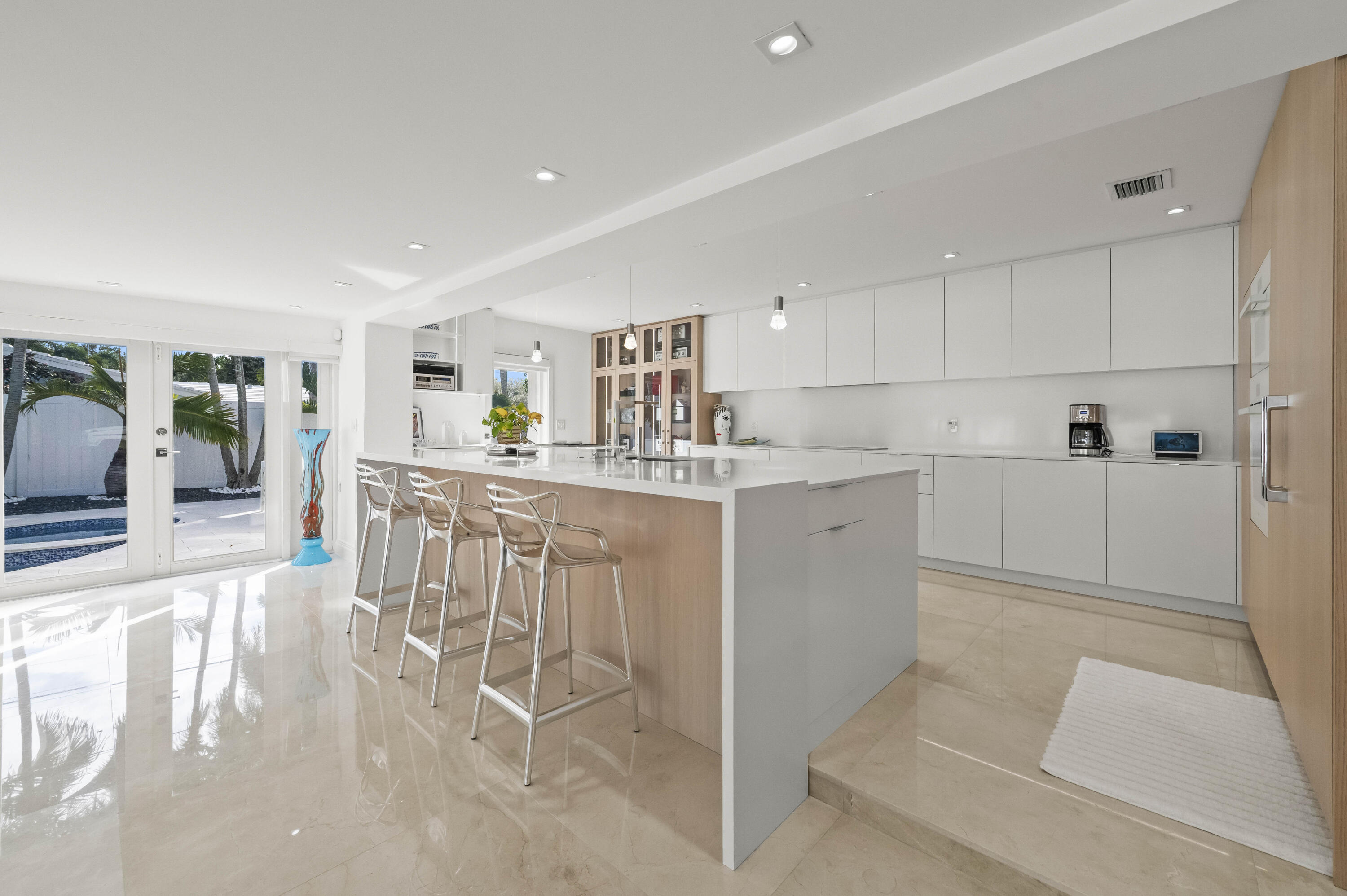 838 W Palmetto Park Road