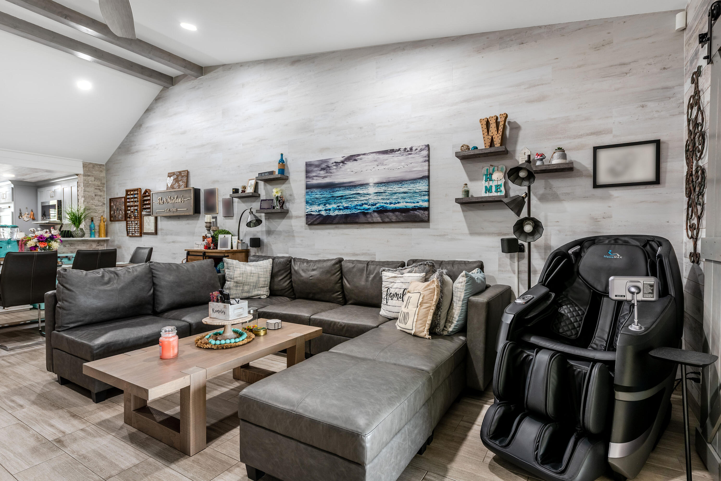 7418 Victory Lane 9805