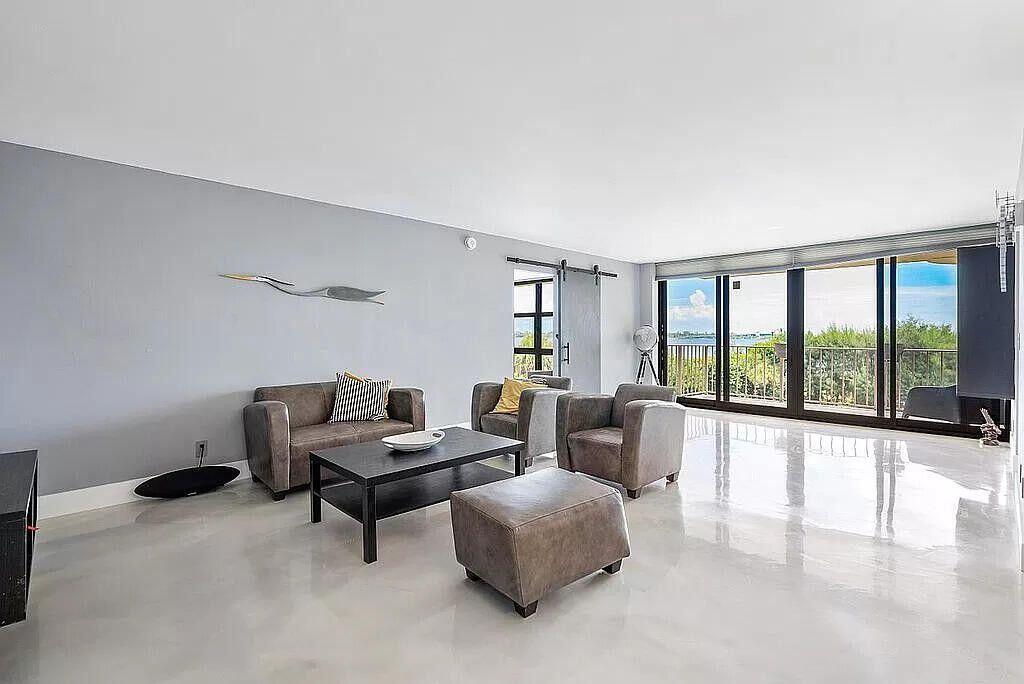 3200 S Ocean Boulevard C303