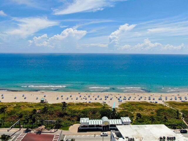 381 W Mallory Circle