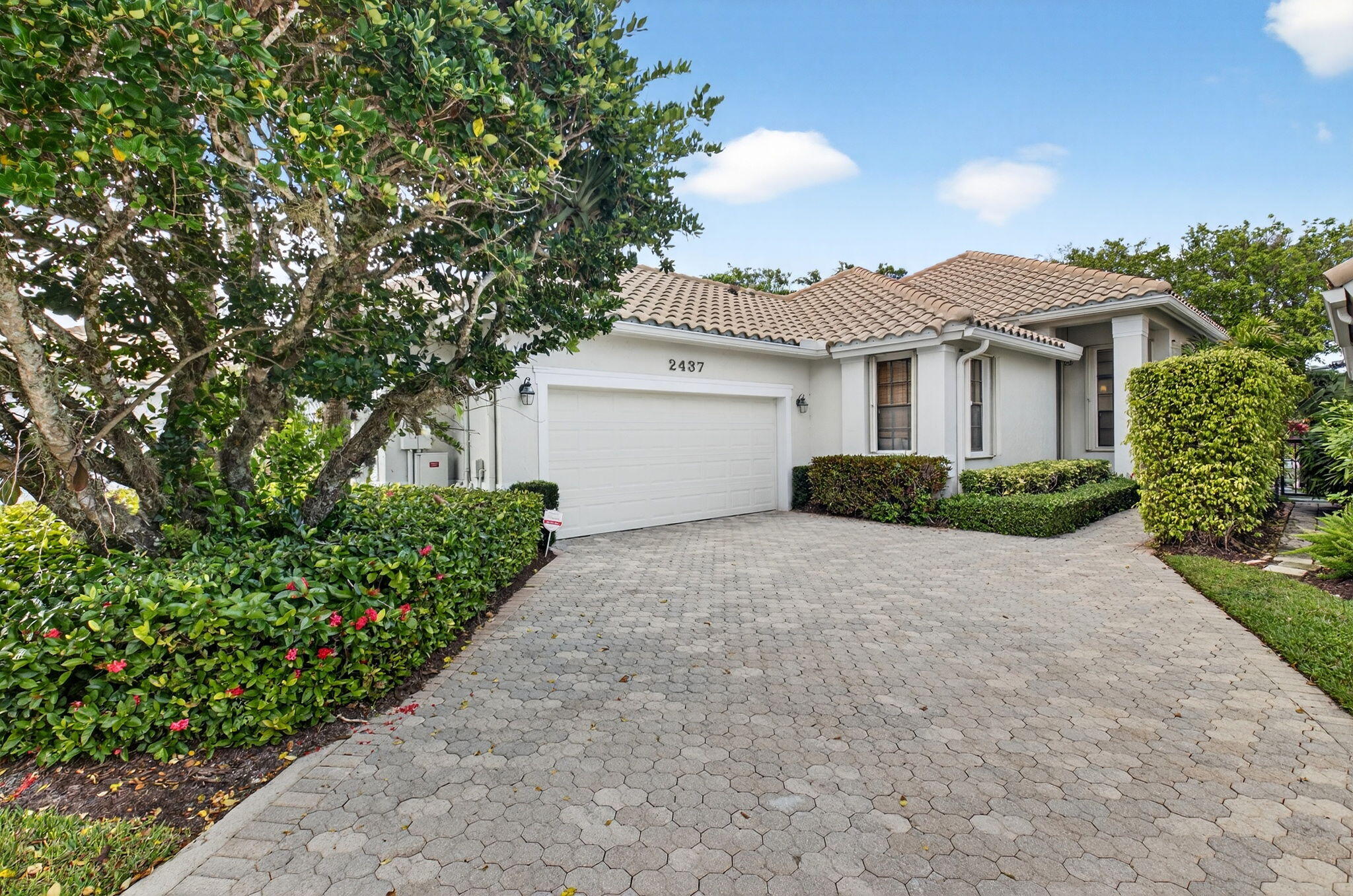 2437 NW 64th Street