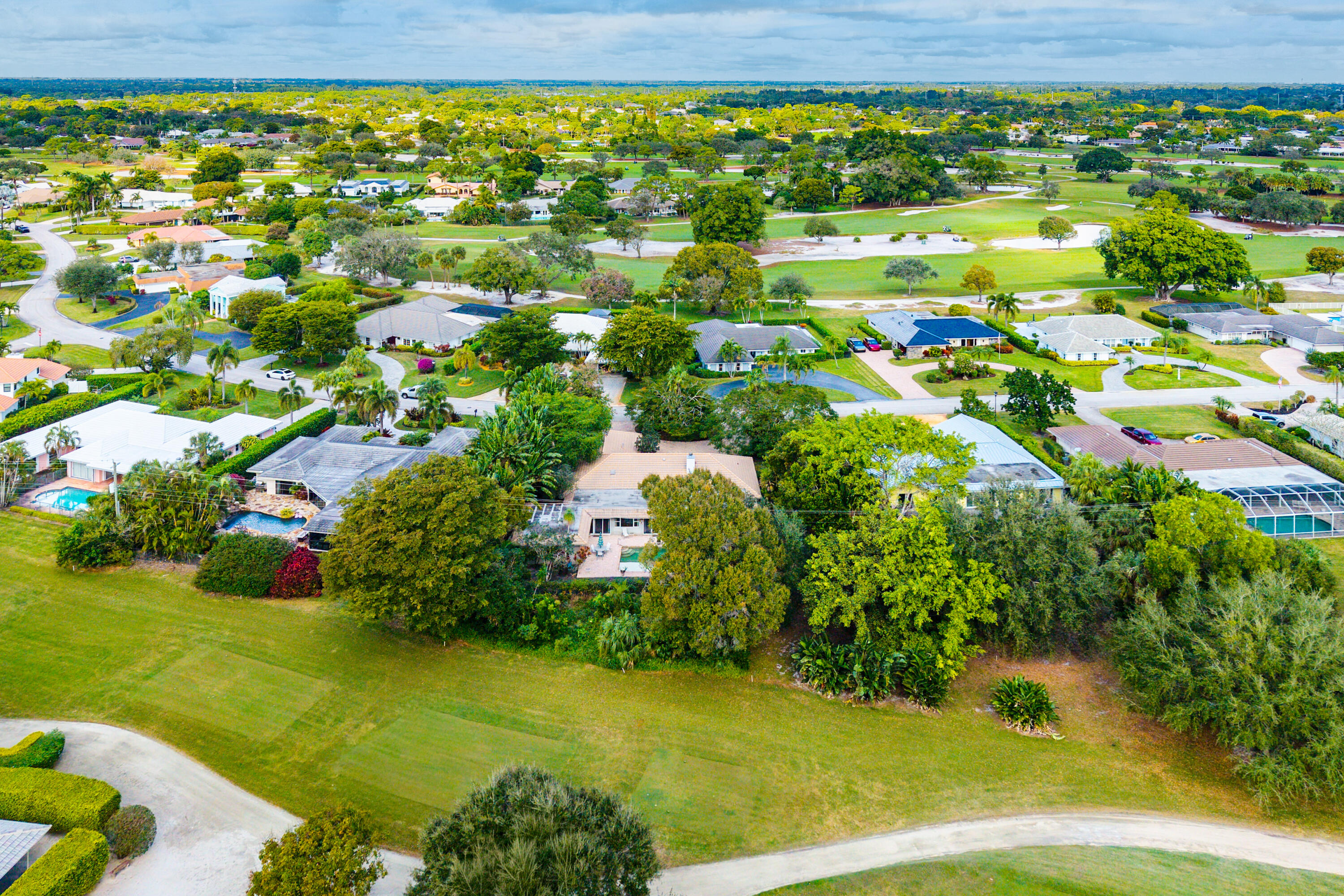 416 S Country Club Drive