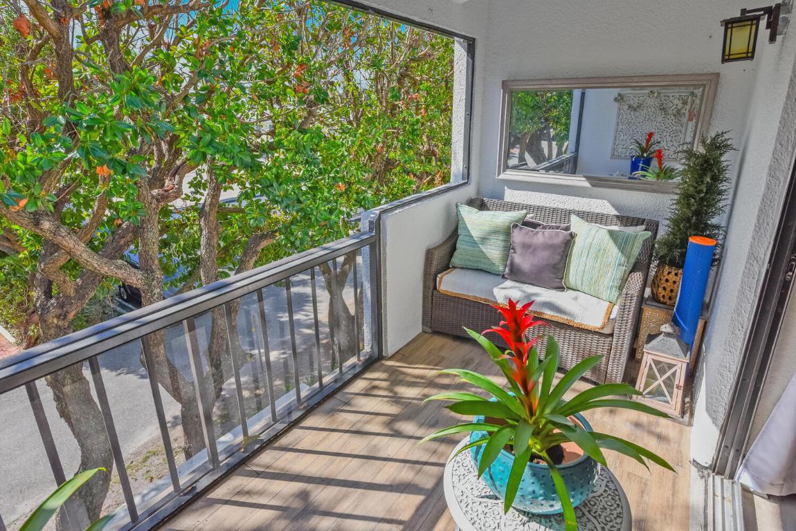 250 S Ocean Boulevard 272