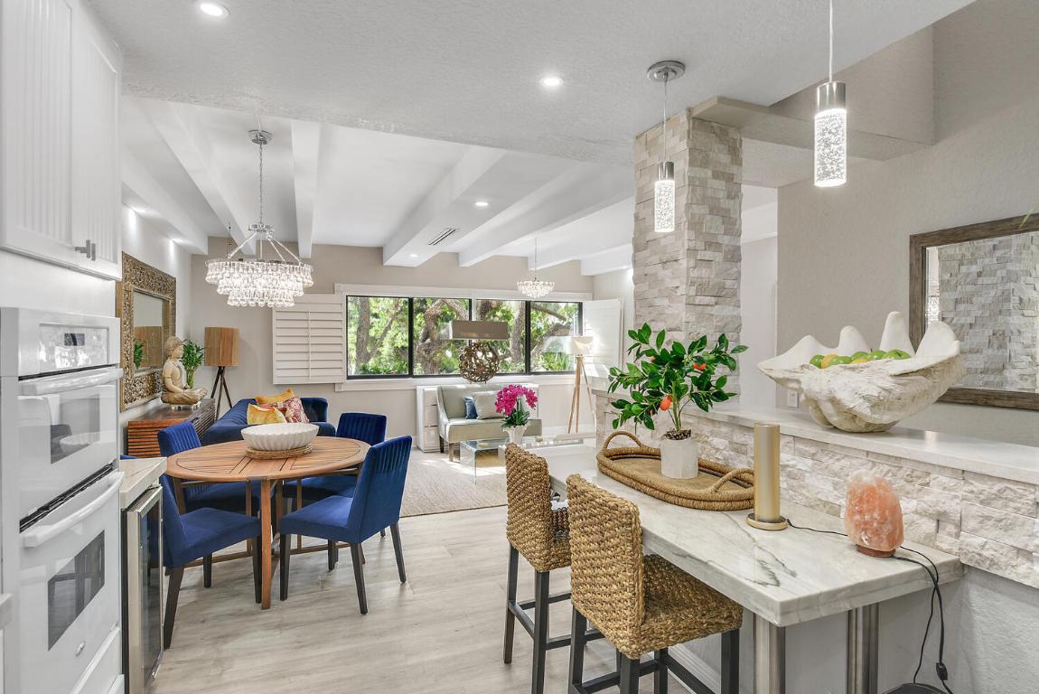 250 S Ocean Boulevard 272