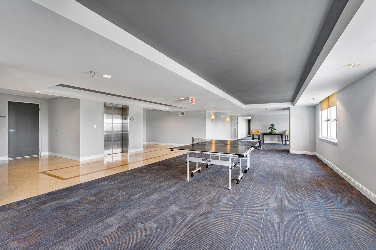 450 N Federal Highway 711