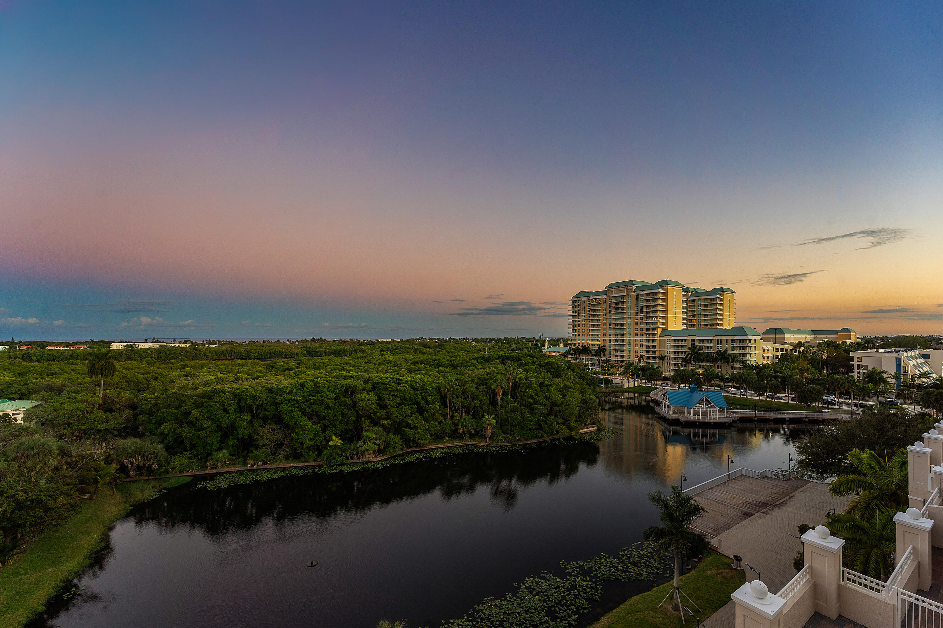 450 N Federal Highway 711