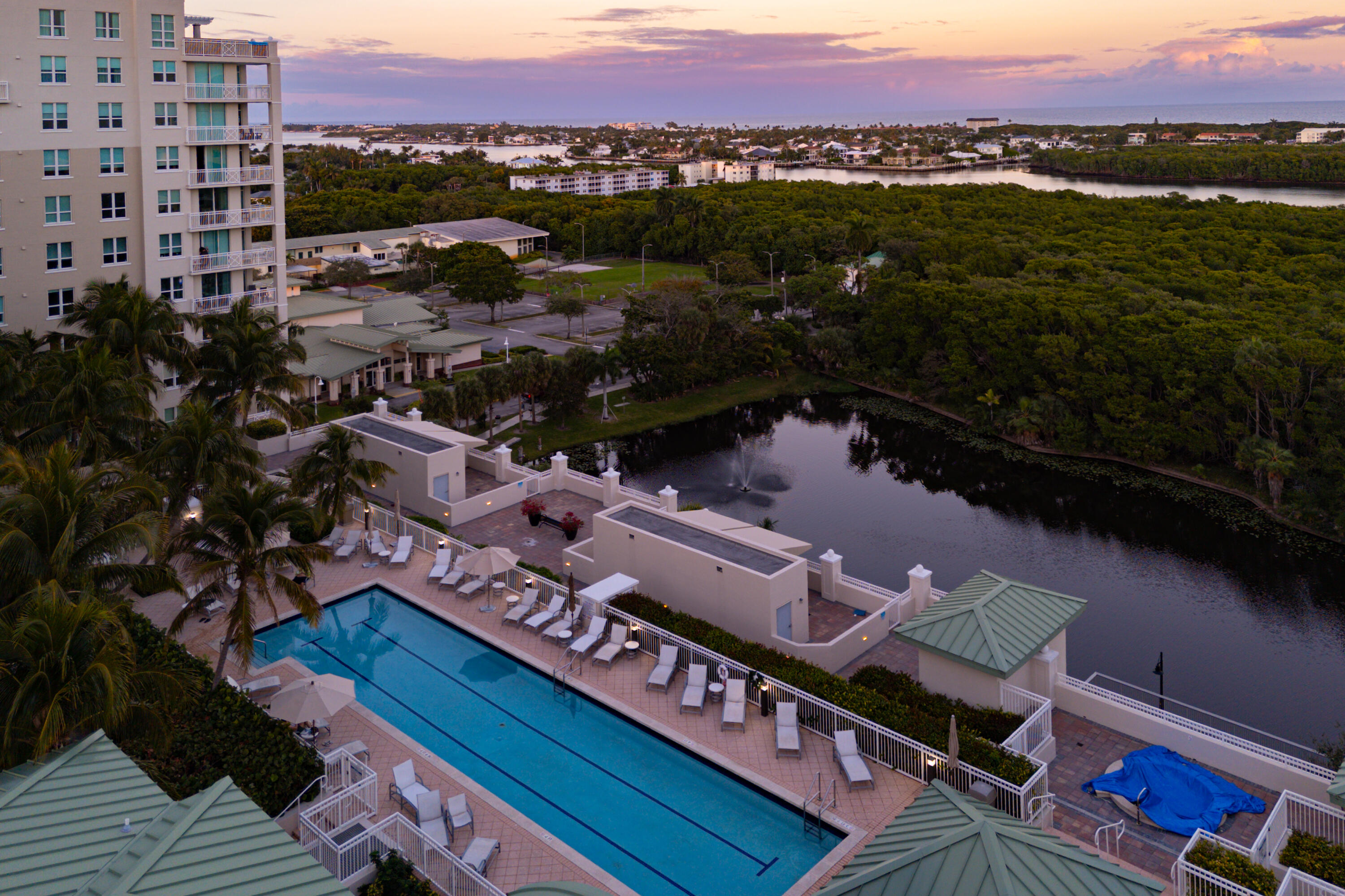 450 N Federal Highway 711