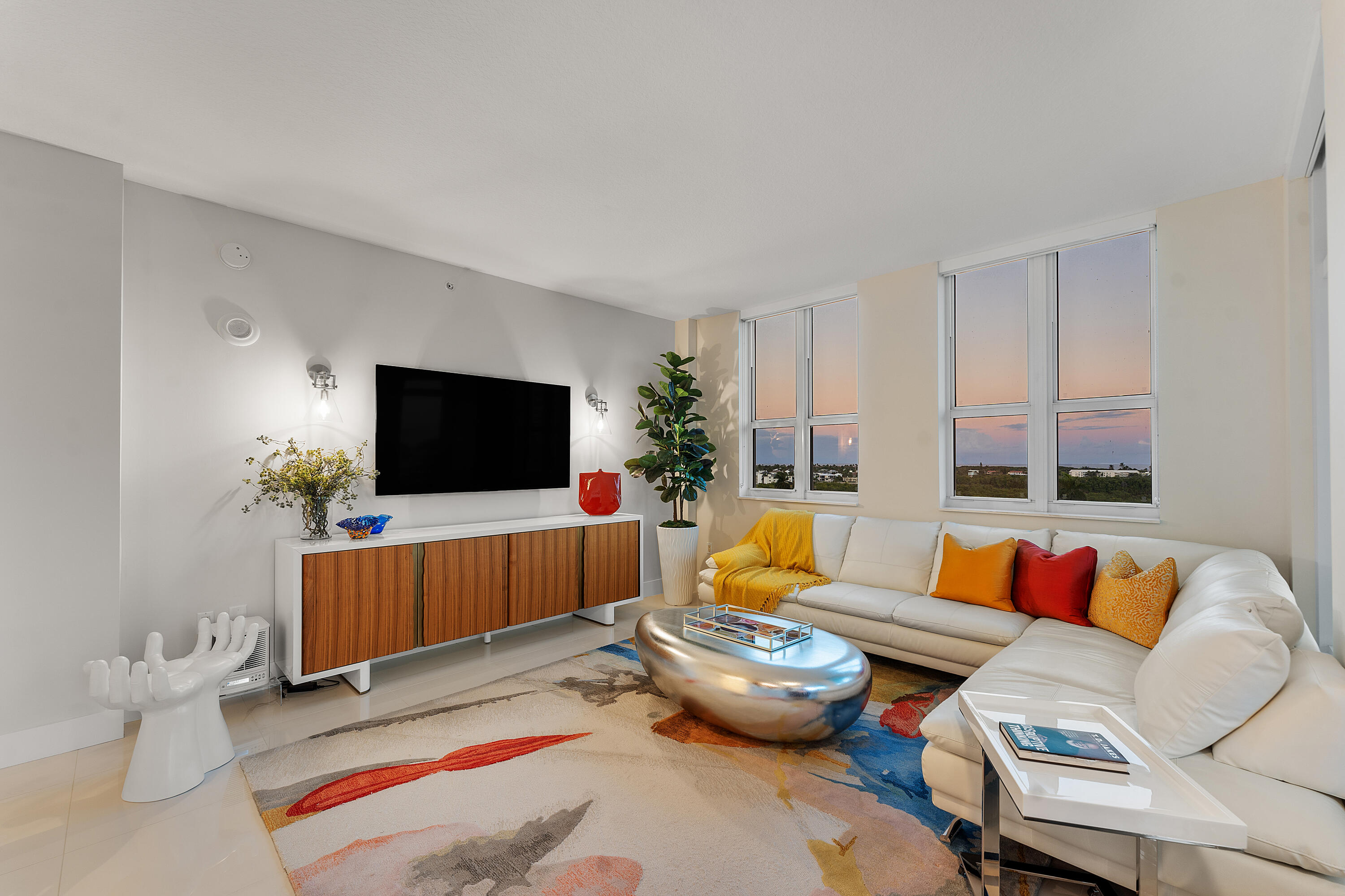 450 N Federal Highway 711