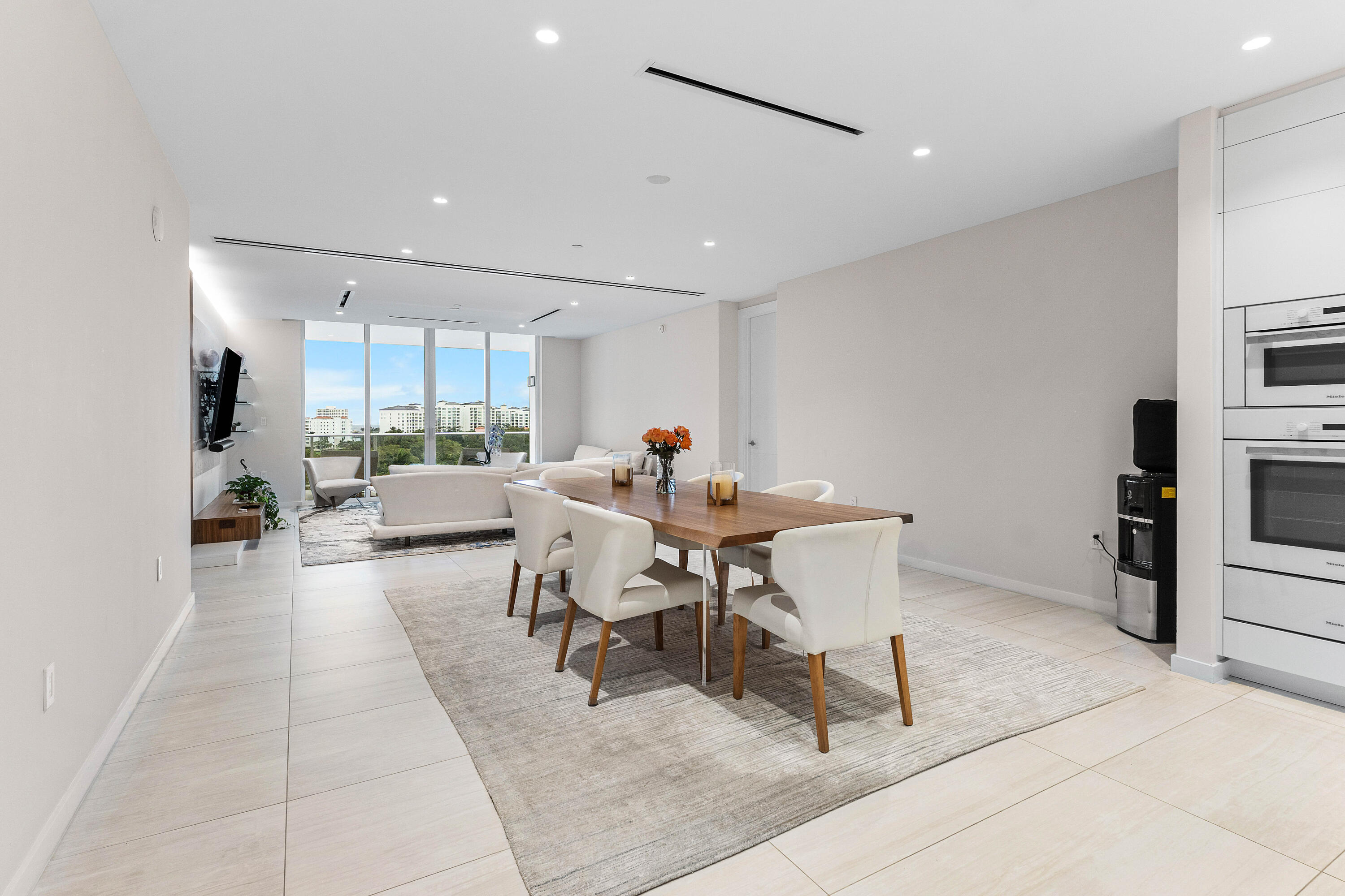 200 SE Mizner Boulevard 707