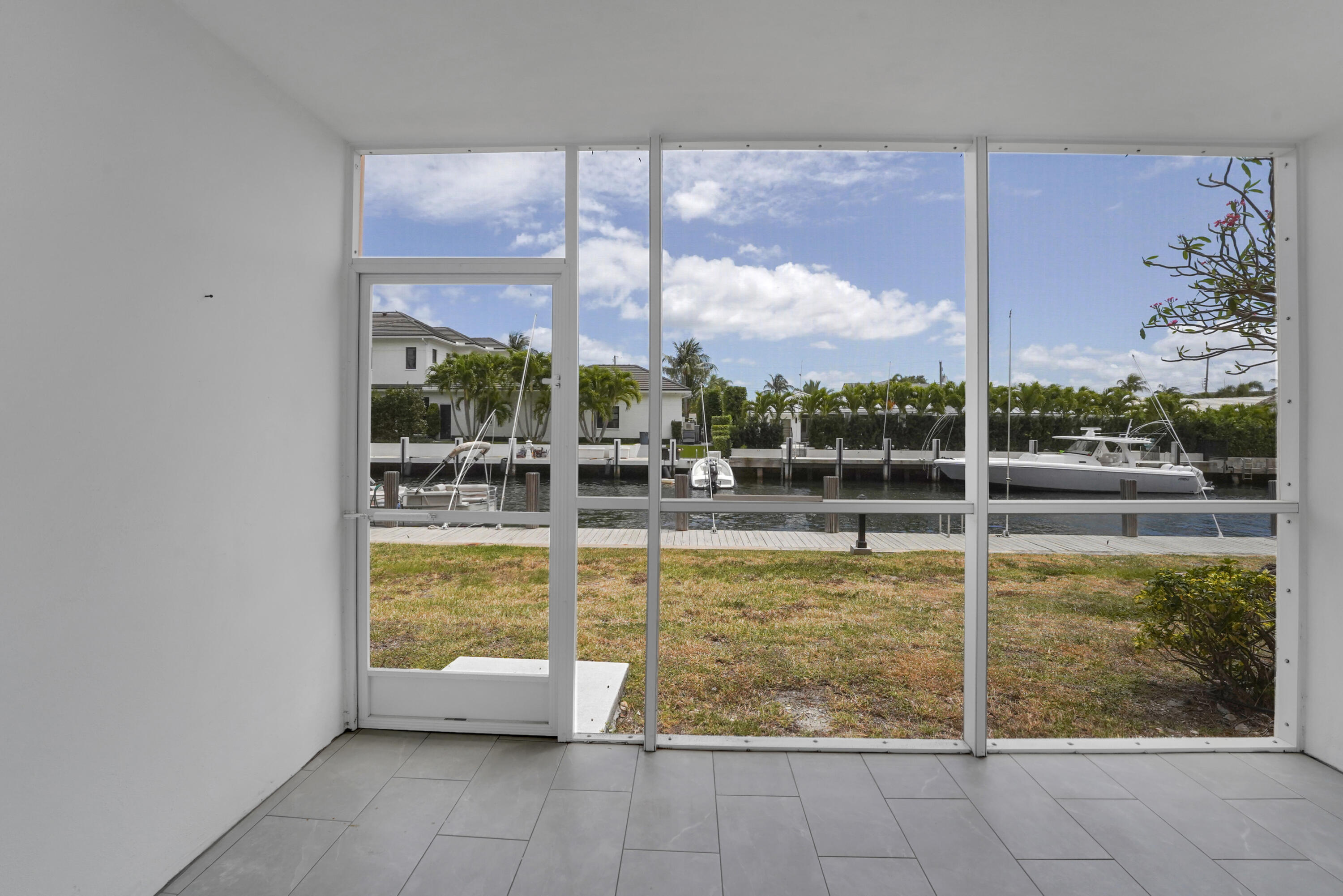 750 NE Spanish River Boulevard 1020