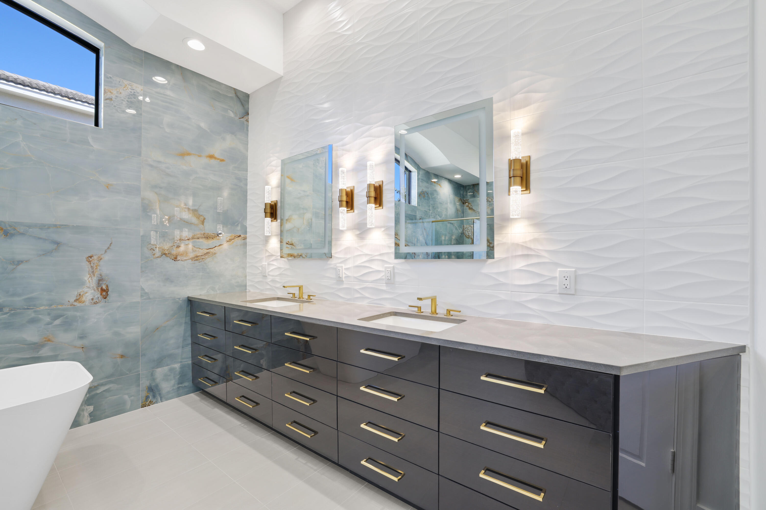 15934 Laurel Creek Drive