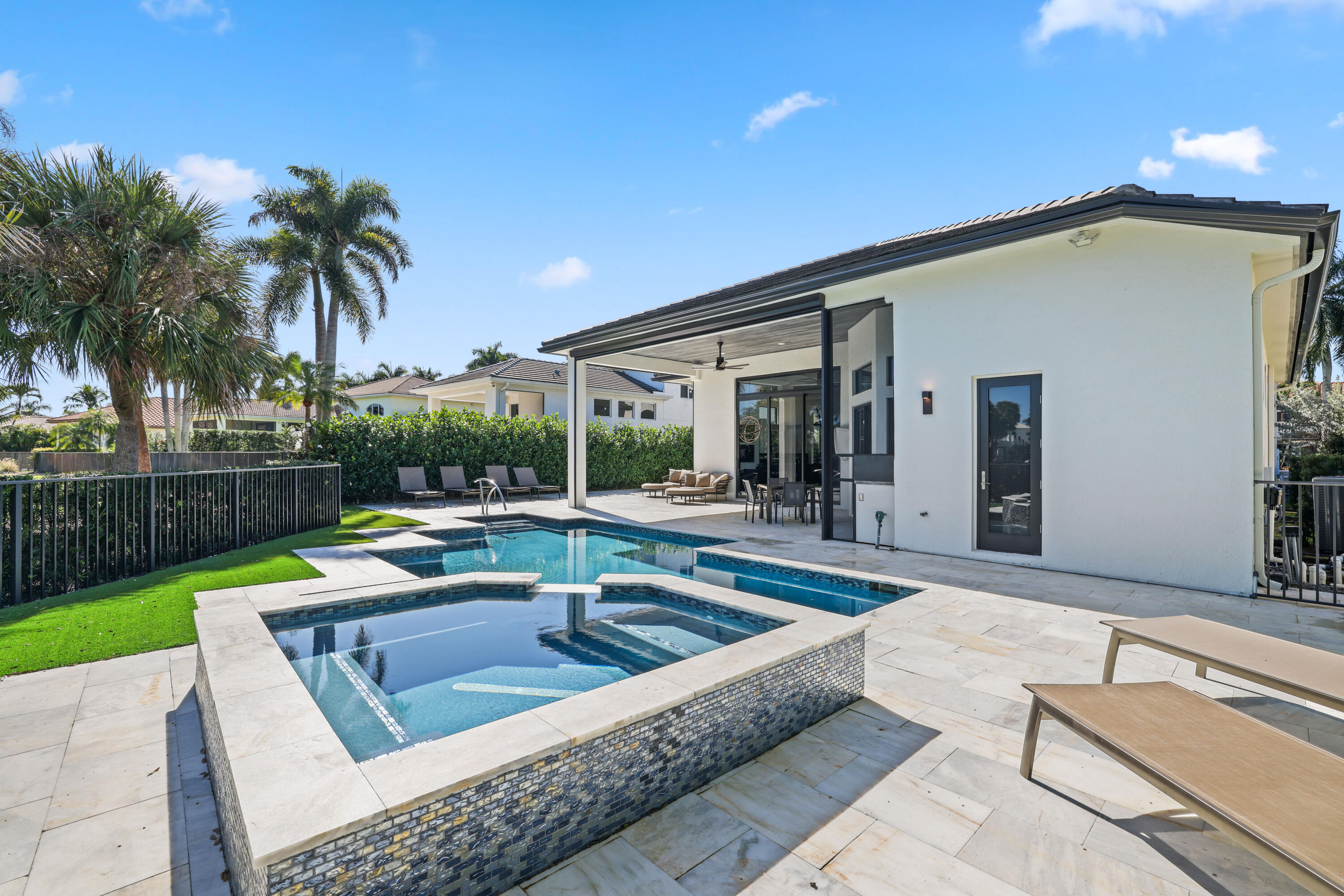 15934 Laurel Creek Drive
