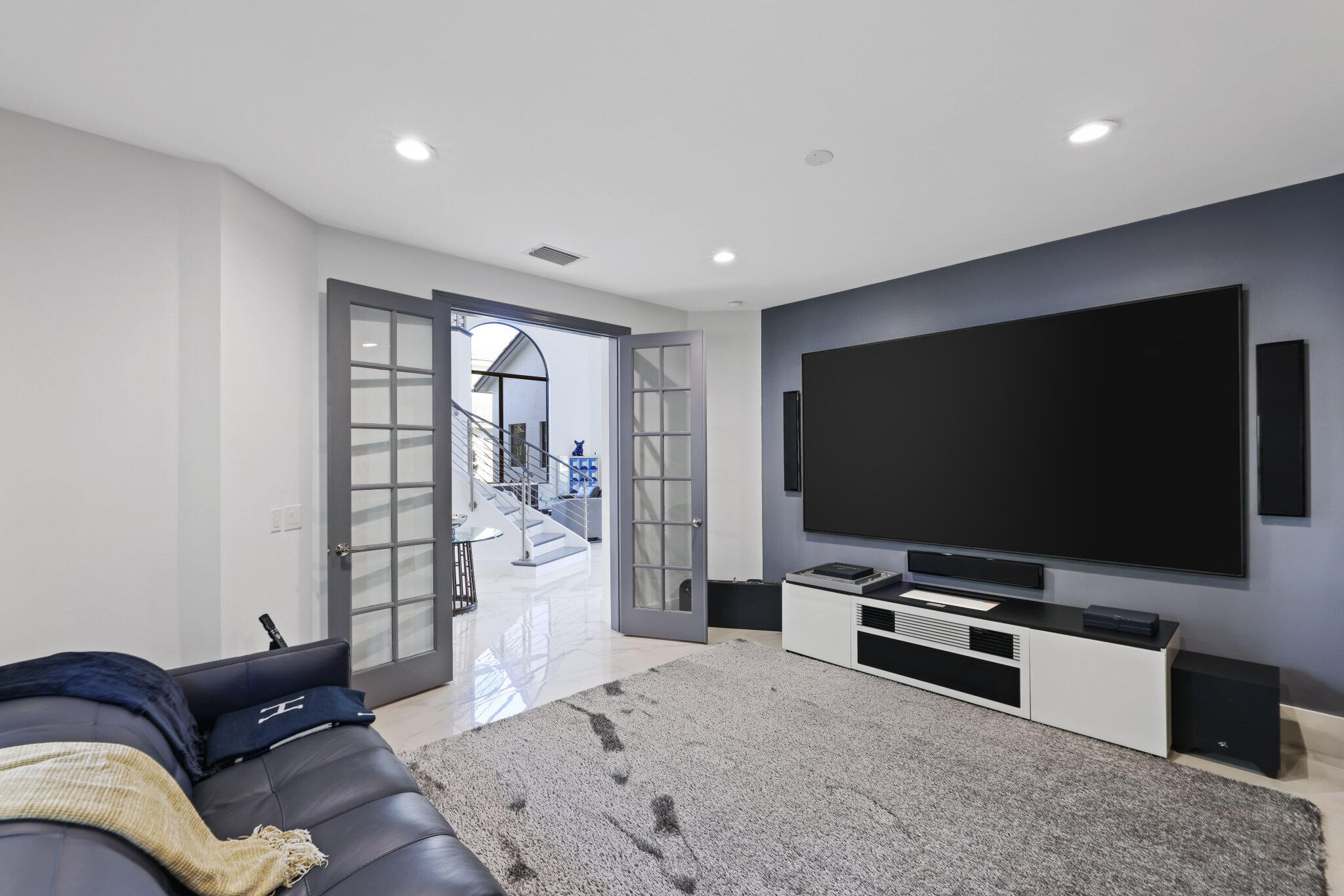 15934 Laurel Creek Drive